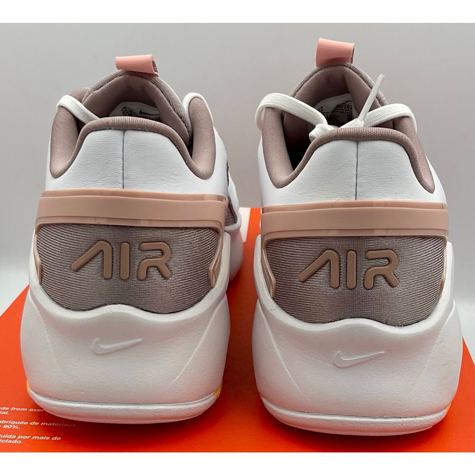 Nike Air Max Bolt GS 'Light Violet Ore' Sz 6y Size US 6 / EU 39 - 4 Thumbnail