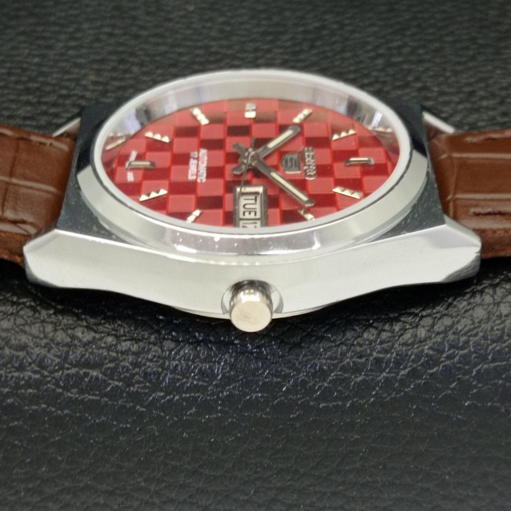 Seiko REFURBISHED VINTAGE SEIKO 5 AUTO JAPAN MENS WATCH a440209 Size 38 - 4 Thumbnail