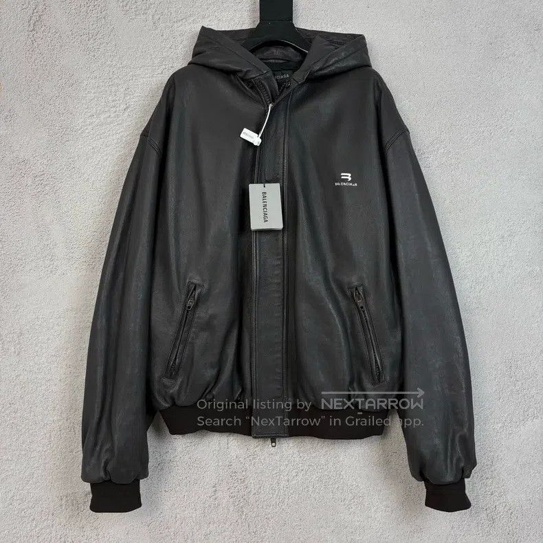 Balenciaga Balenciaga Logo Chest Printed Double Zip Sheepskin Hoodie Size US S / EU 44-46 / 1 - 1 Thumbnail