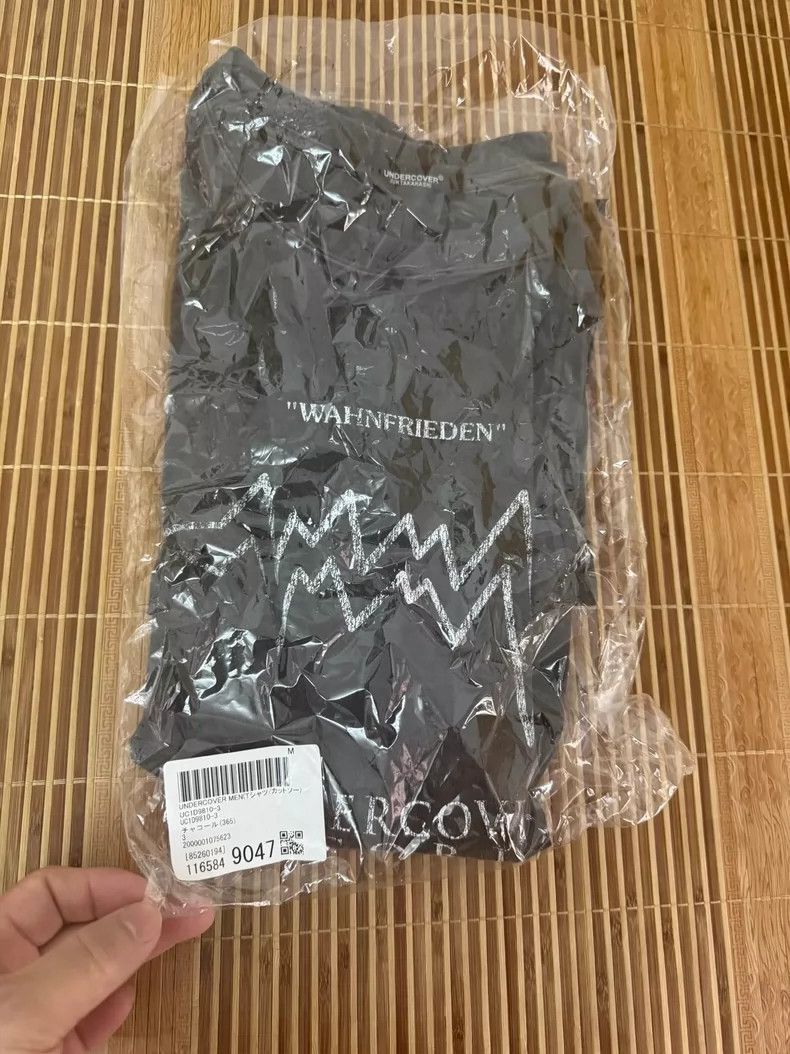 Undercover UNDERCOVER Black Short Sleeve T-Shirt Size US L / EU 52-54 / 3 - 6 Thumbnail