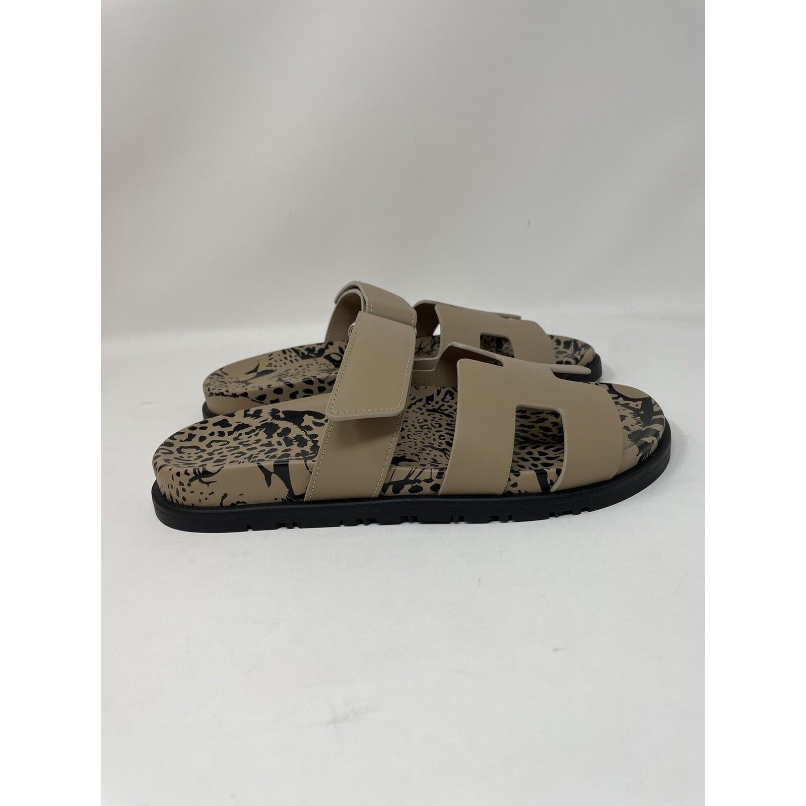 Hermes Heremes Chypre Smooth Calfskin Leopard Techno Sandal 38 NIB Size US 7 / IT 37 - 10 Thumbnail