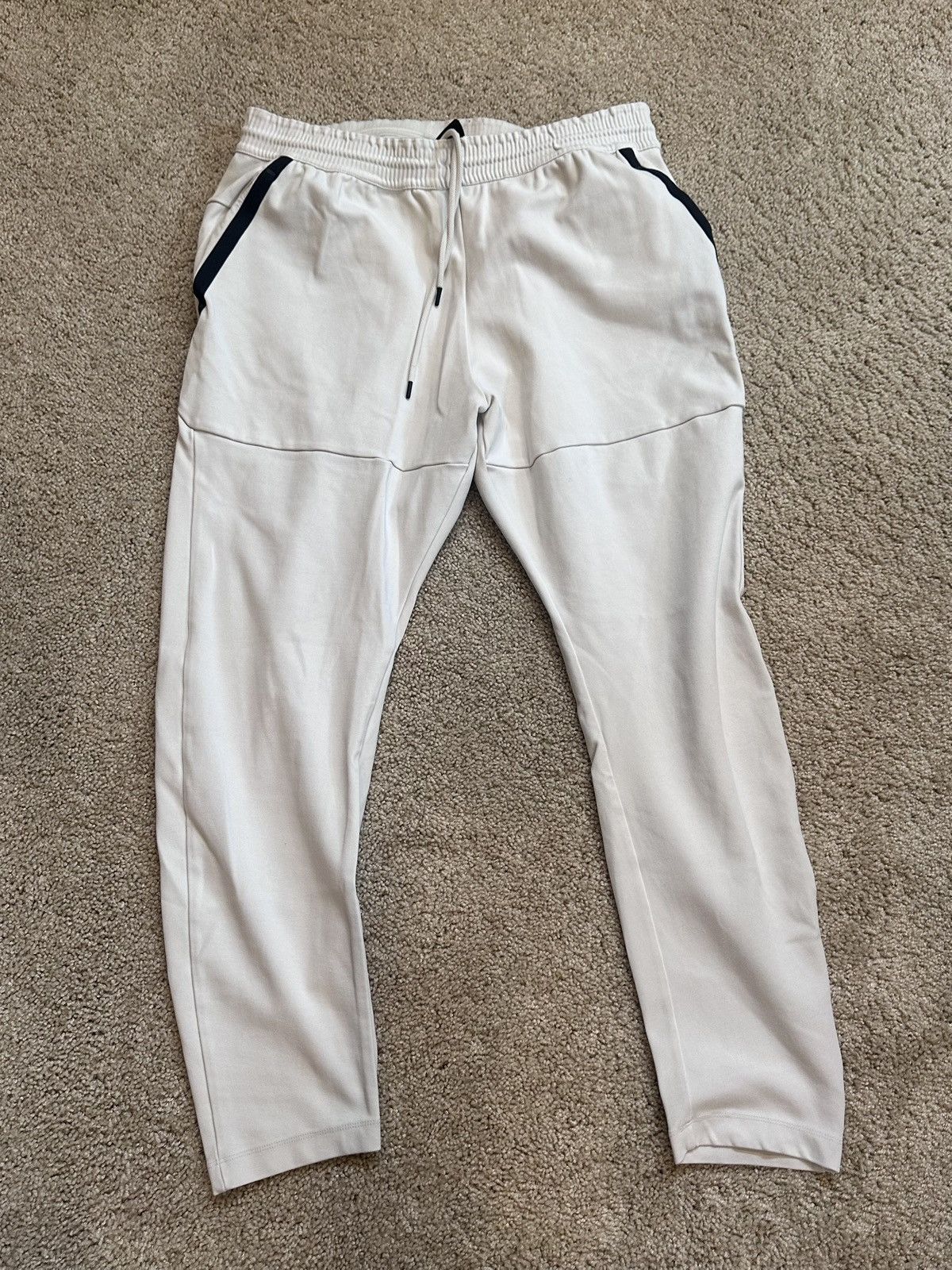 Nike Nike sweatpants Size US 34 / EU 50 - 1 Thumbnail