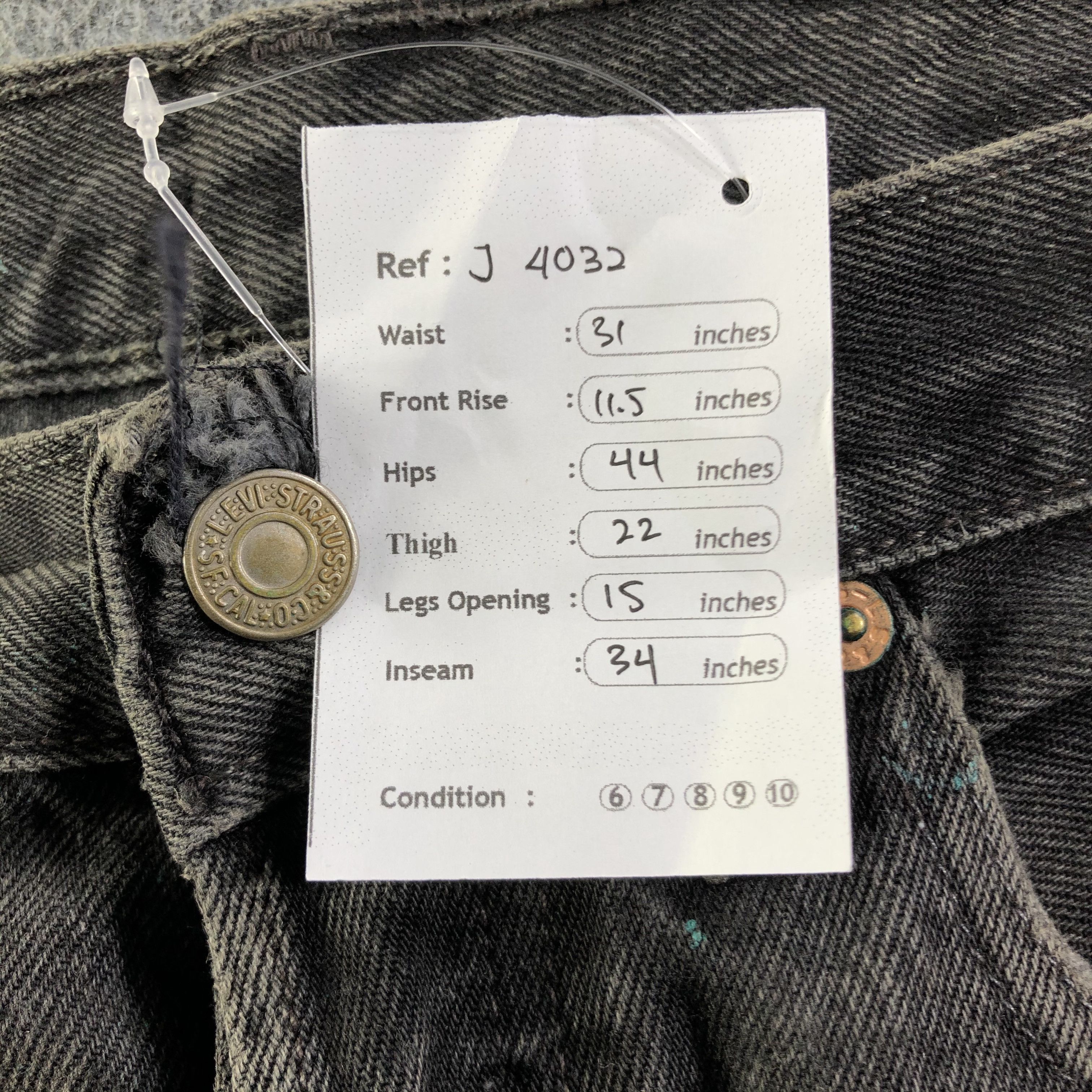 Levi's Vintage Levis 501 Jeans-J4032 Size US 31 - 12 Thumbnail