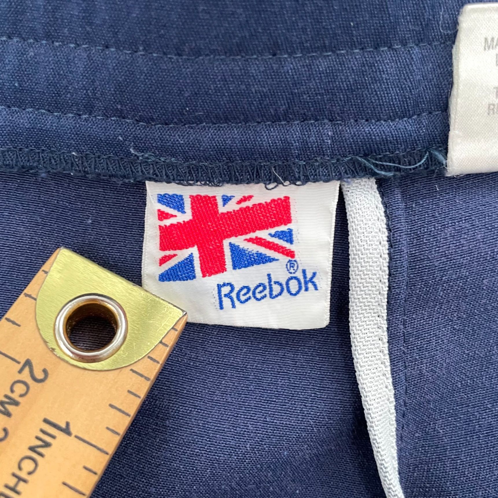 Reebok VINTAGE Reebok Shorts 34 Adult Blue Pockets Stretch Made In Japan Logo Mens 80s Size US 33 - 4 Thumbnail