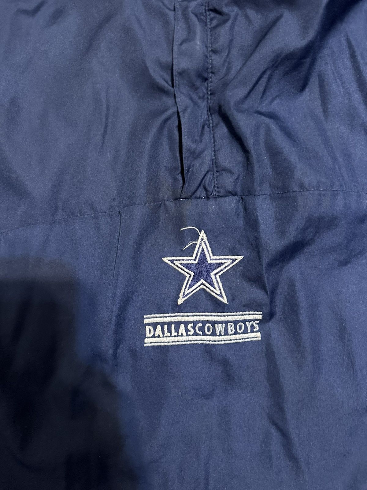 NFL × Vintage Vintage NFL Dallas Cowboys reversible sweater 90s size XL Size US XL / EU 56 / 4 - 2 Thumbnail