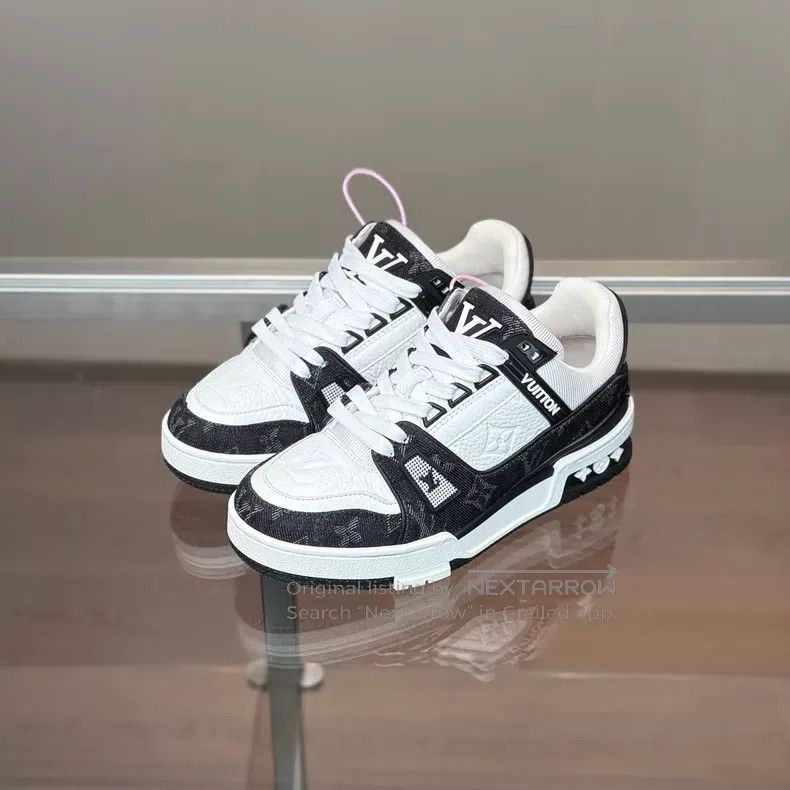 Louis Vuitton Trainer 24 Black and White Denim shoes