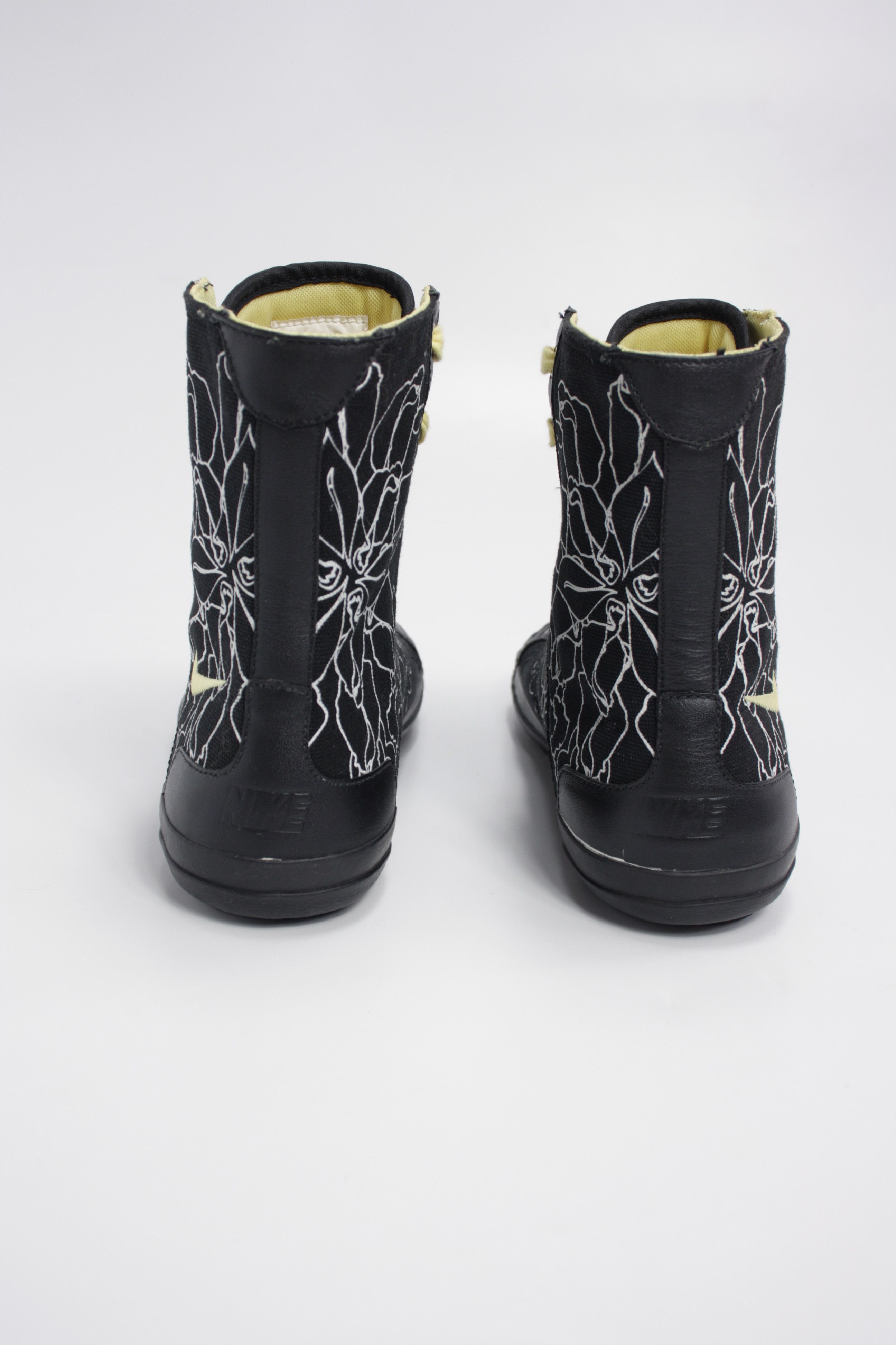 Nike Nike Sixton Y2K Floral Printed Canvas Hi-Top Trainers Size US 7 / IT 37 - 6 Thumbnail