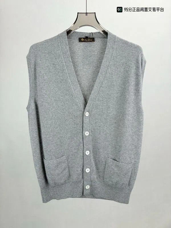 Loro Piana Loro Piana Men's Deep V. Size US XL / EU 56 / 4 - 3 Thumbnail