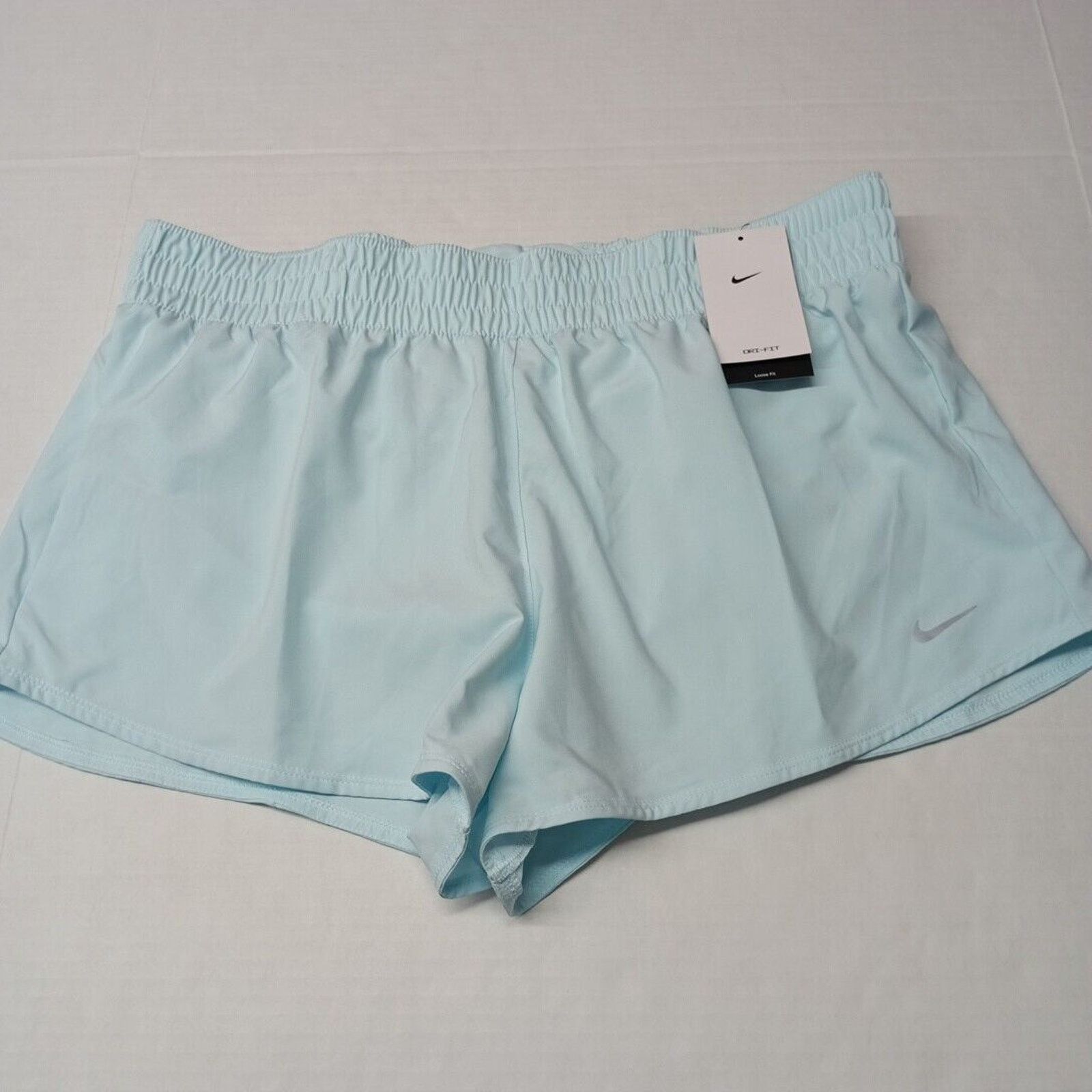 Nike Nike Women's One Dri-FIT Mid-Rise Shorts 3in Blue Size XL Size 36" / US 14 / IT 50 - 1 Thumbnail