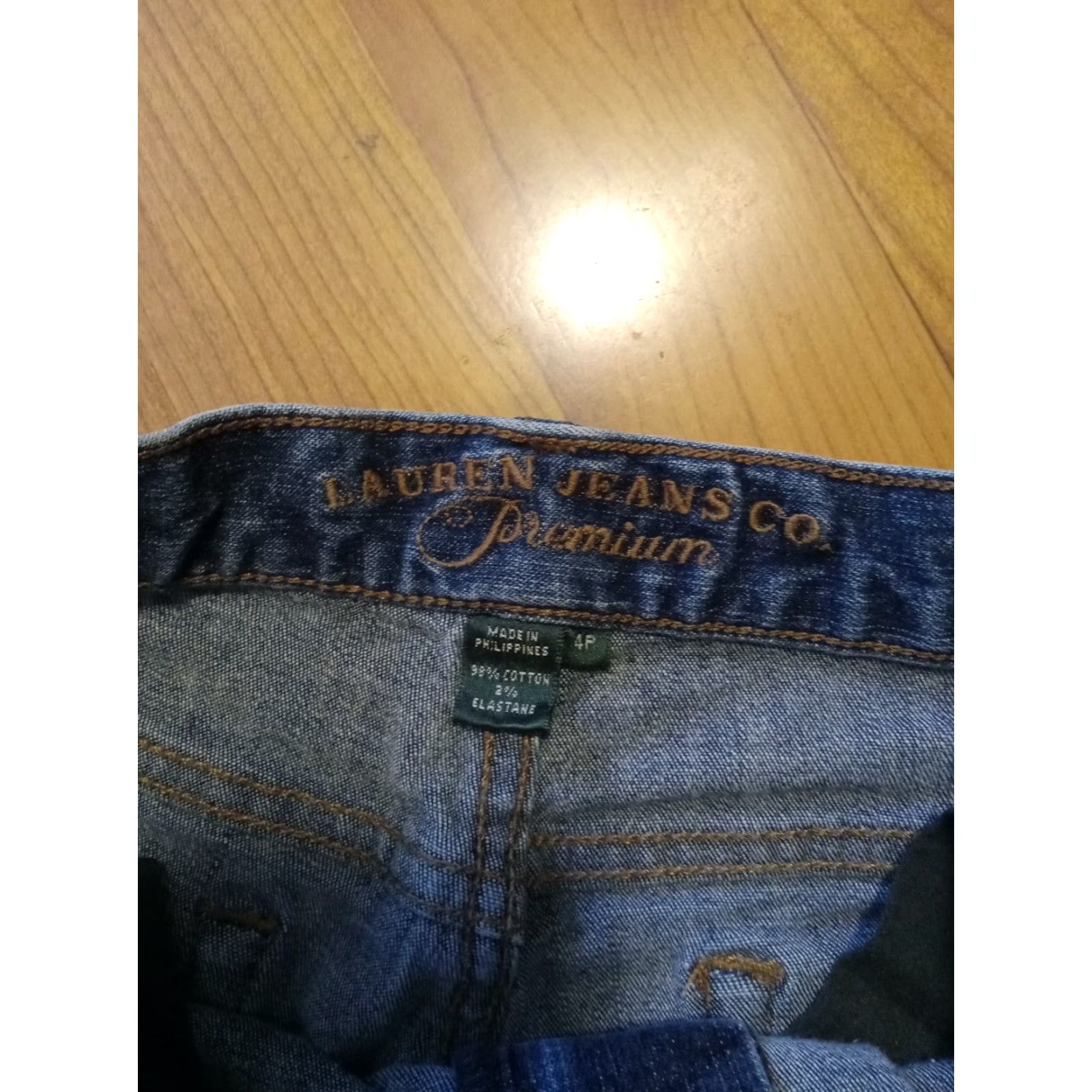 Vintage Premium Jeans WOMEN Jeans 4P 26" Inseam Blue Cotton Blend Denim Straight 5 Pocket Button Zip Mid Rise Easy Care Vintage: No (if allowed) Size 27" / US 4 / IT 40 - 2 Thumbnail