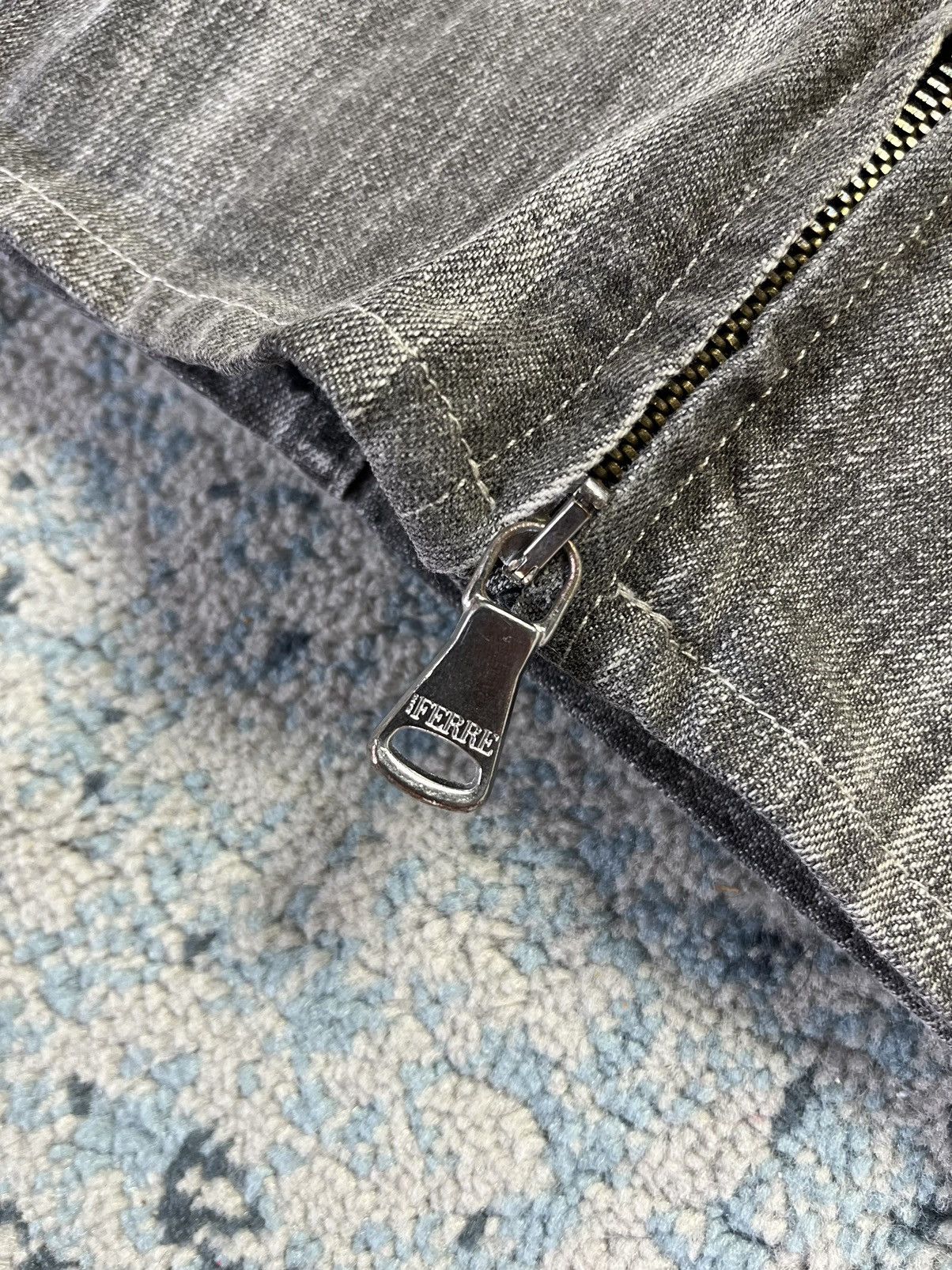 Designer × Ferre × Vintage Vintage 90s Ferre Jeans crazy cargo denim pants with zippers Size US 38 / EU 54 - 10 Thumbnail