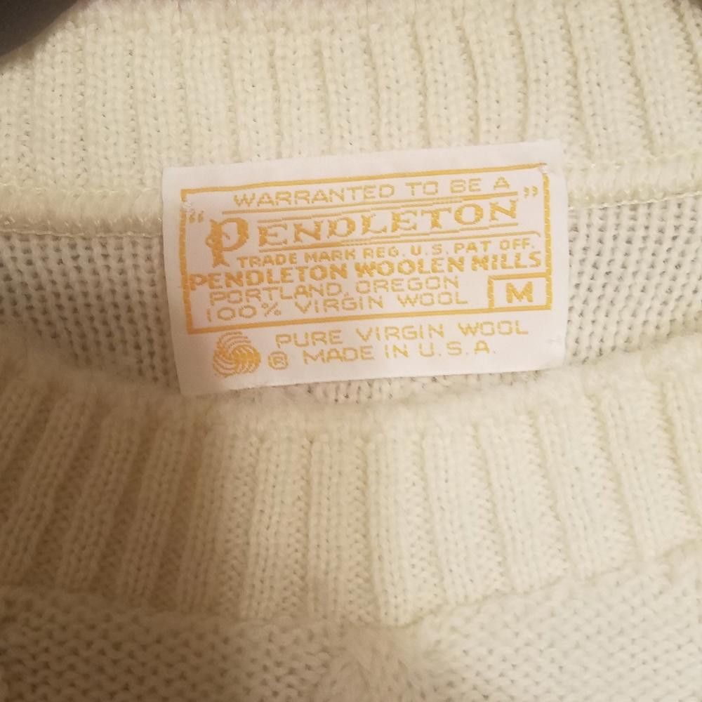 Pendleton Pendleton Vintage Wool Cream Cable Knit Sweater Size Medium Size M / US 6-8 / IT 42-44 - 3 Thumbnail
