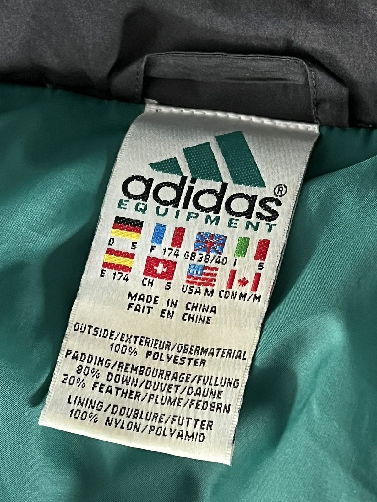 Adidas Vintage 90s Adidas Equipment down puffer jacket mens size M Size US M / EU 48-50 / 2 - 7 Thumbnail