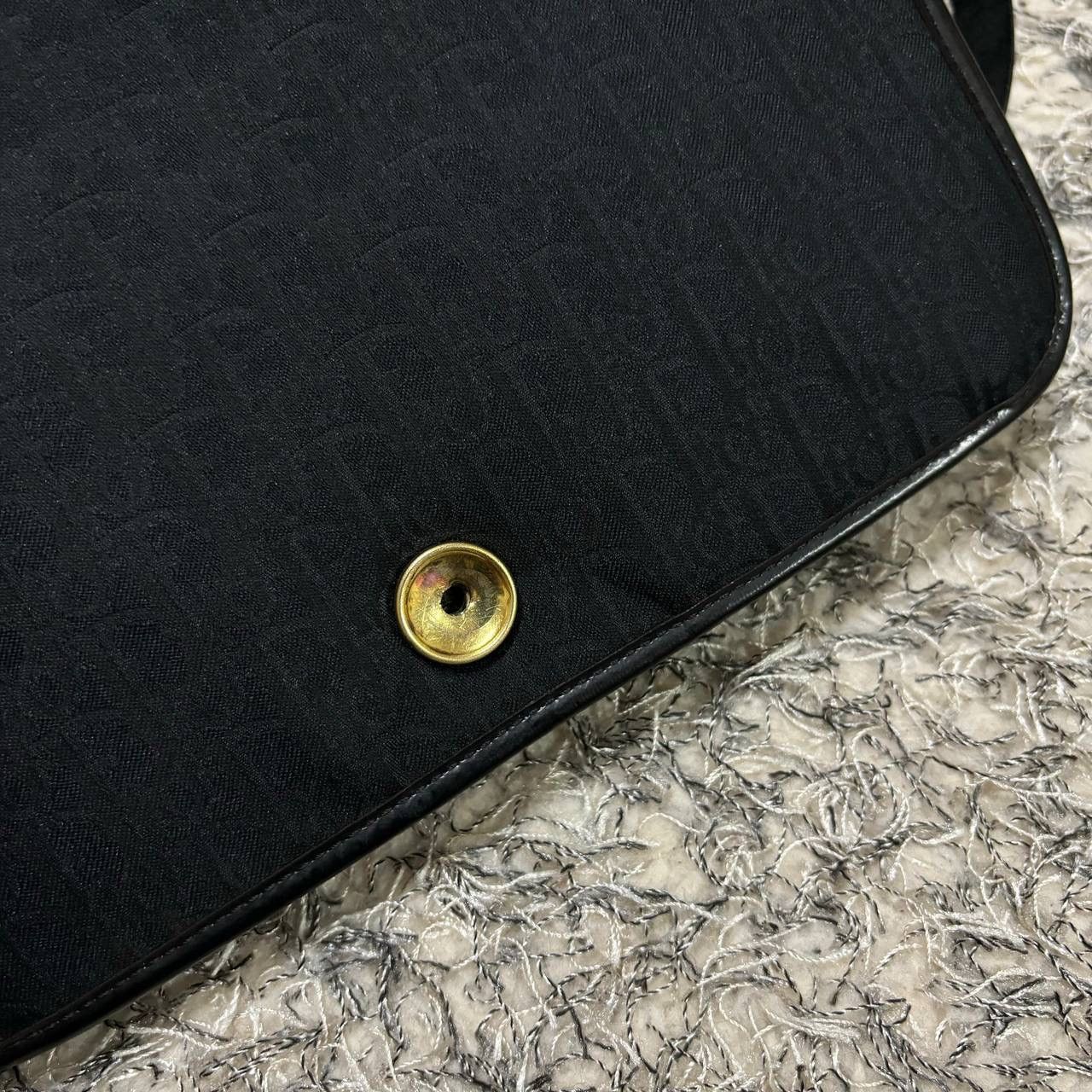 Christian Dior Monsieur Vtg Christian Dior Honeycomb Trotter Monogram Shoulder Bag Size ONE SIZE - 16 Thumbnail