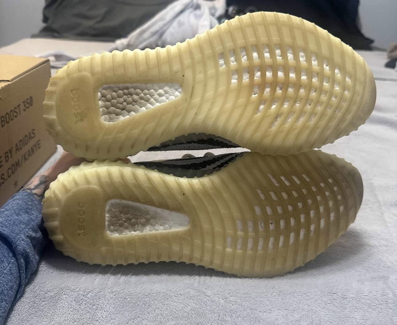 Other Yeezy 350 V2 Zebra Size US 10.5 / EU 43-44 - 6 Thumbnail
