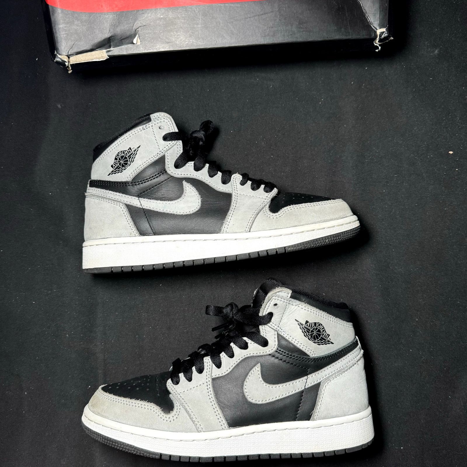 Jordan Brand × Nike Size 5 - Air Jordan 1 Retro High OG GS Shadow 2.0 2021 Shoes Size US 5 / EU 37 - 2 Thumbnail