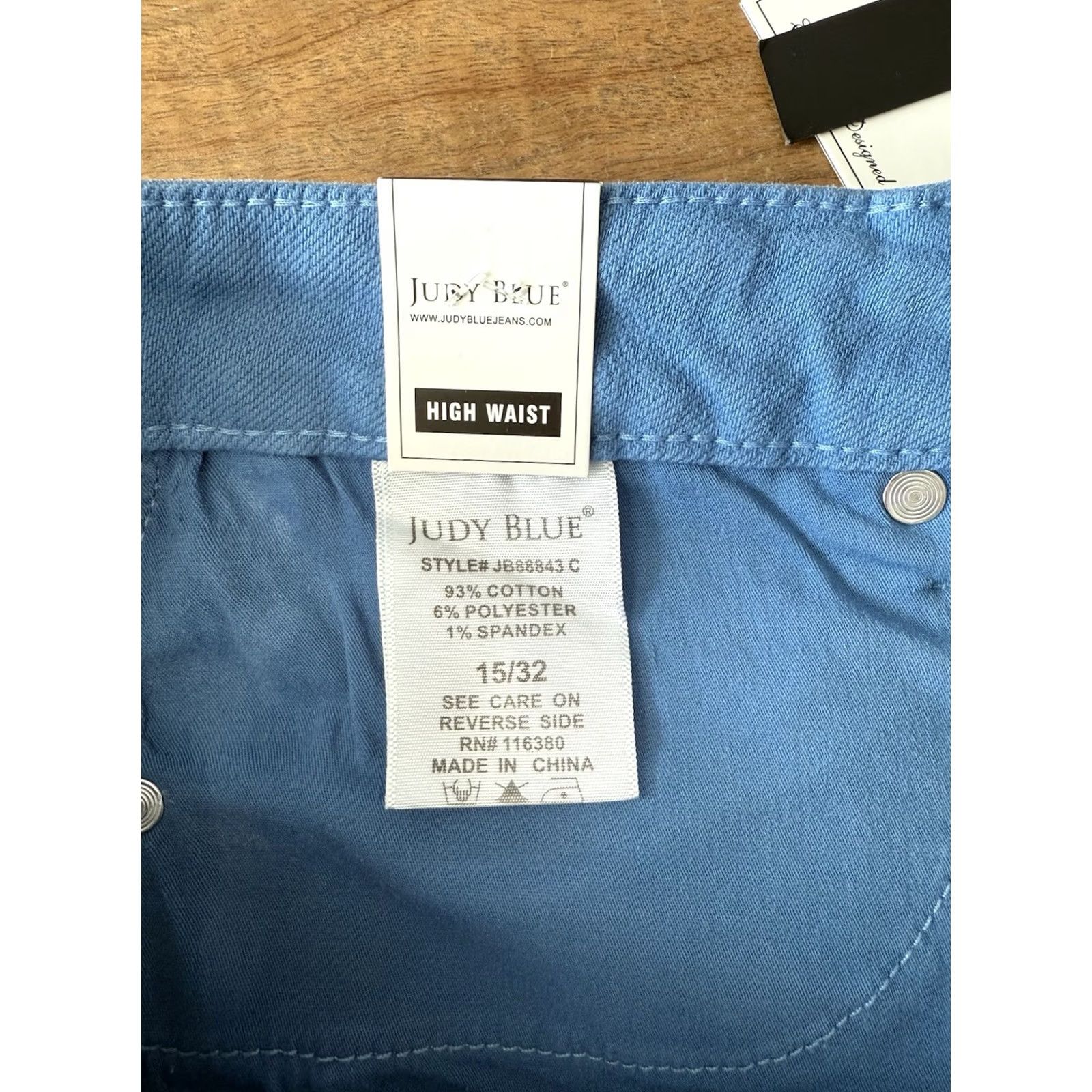 Vintage Judy Blue Jeans Womens 15/32 Blue High Waist Garment Dyed Fray Hem Crop Wide Leg Jeans Lion Logo Bohemian City Hip Hop 5-Pocket Design Regular Womens Size 24" / US 00 / IT 34 - 4 Thumbnail