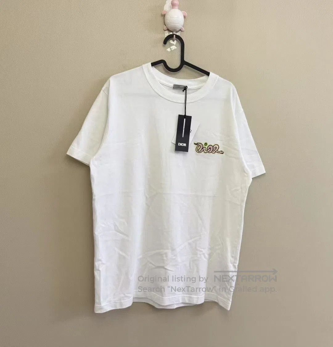 Dior DIOR White Embroidered Logo Short-Sleeve T-Shirt. Size S / US 4 / IT 40 - 1 Thumbnail