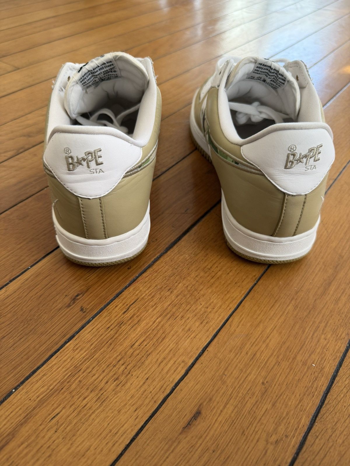Bape Vintage 2005 Bape Sta Kaws nigo Size US 13 / EU 46 - 4 Thumbnail