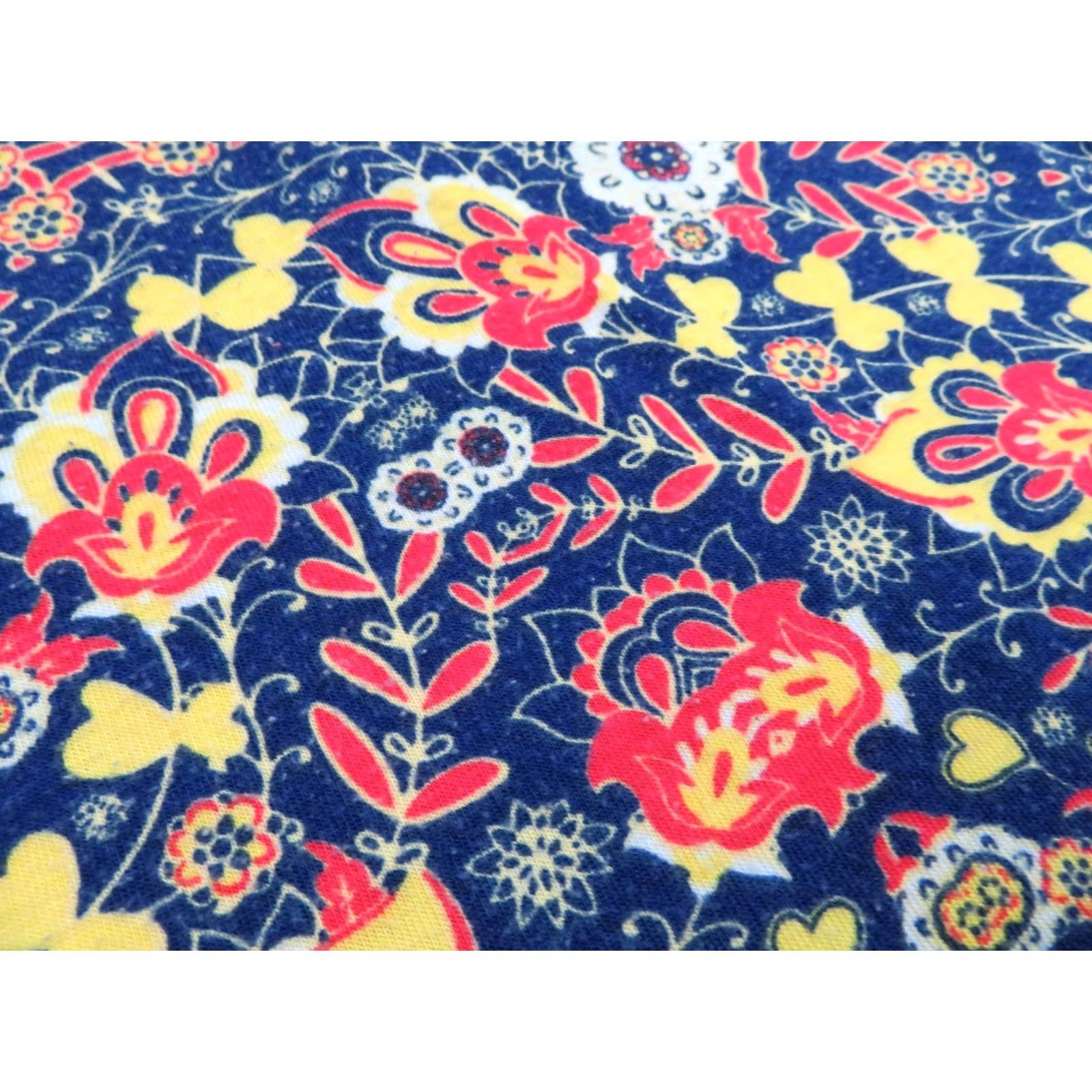 Vintage Lularoe Floral Classic T Shirt XS? No, Original Size S. Size S / US 4 / IT 40 - 7 Thumbnail