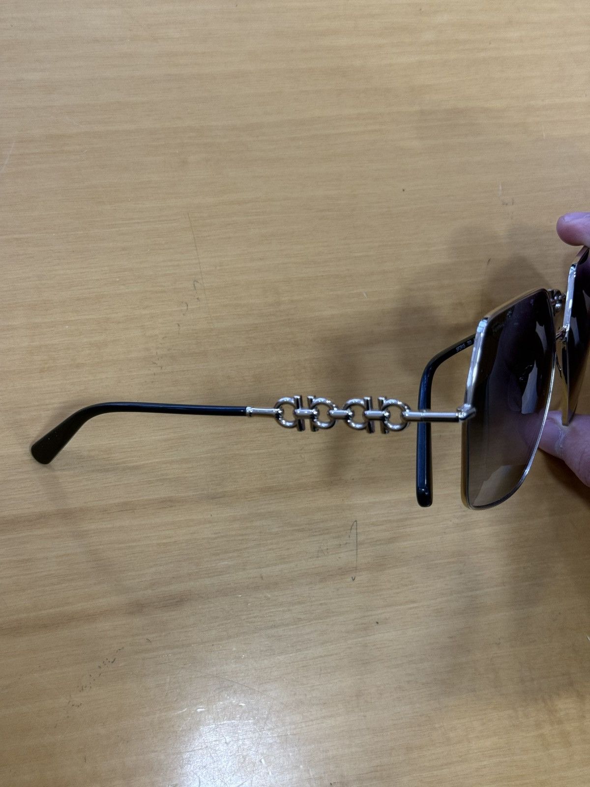 Salvatore Ferragamo Ferragamo Sunglasses SF291S 703 Size ONE SIZE - 3 Thumbnail
