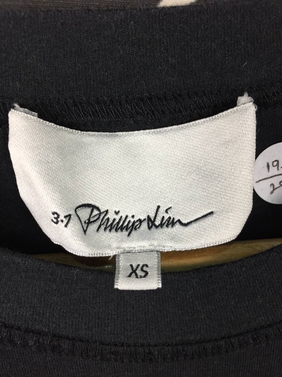 3.1 Phillip Lim 3.1 Phillip Lim Women's Cotton Applique Short Sleeve Tee Size XS / US 0-2 / IT 36-38 - 7 Thumbnail