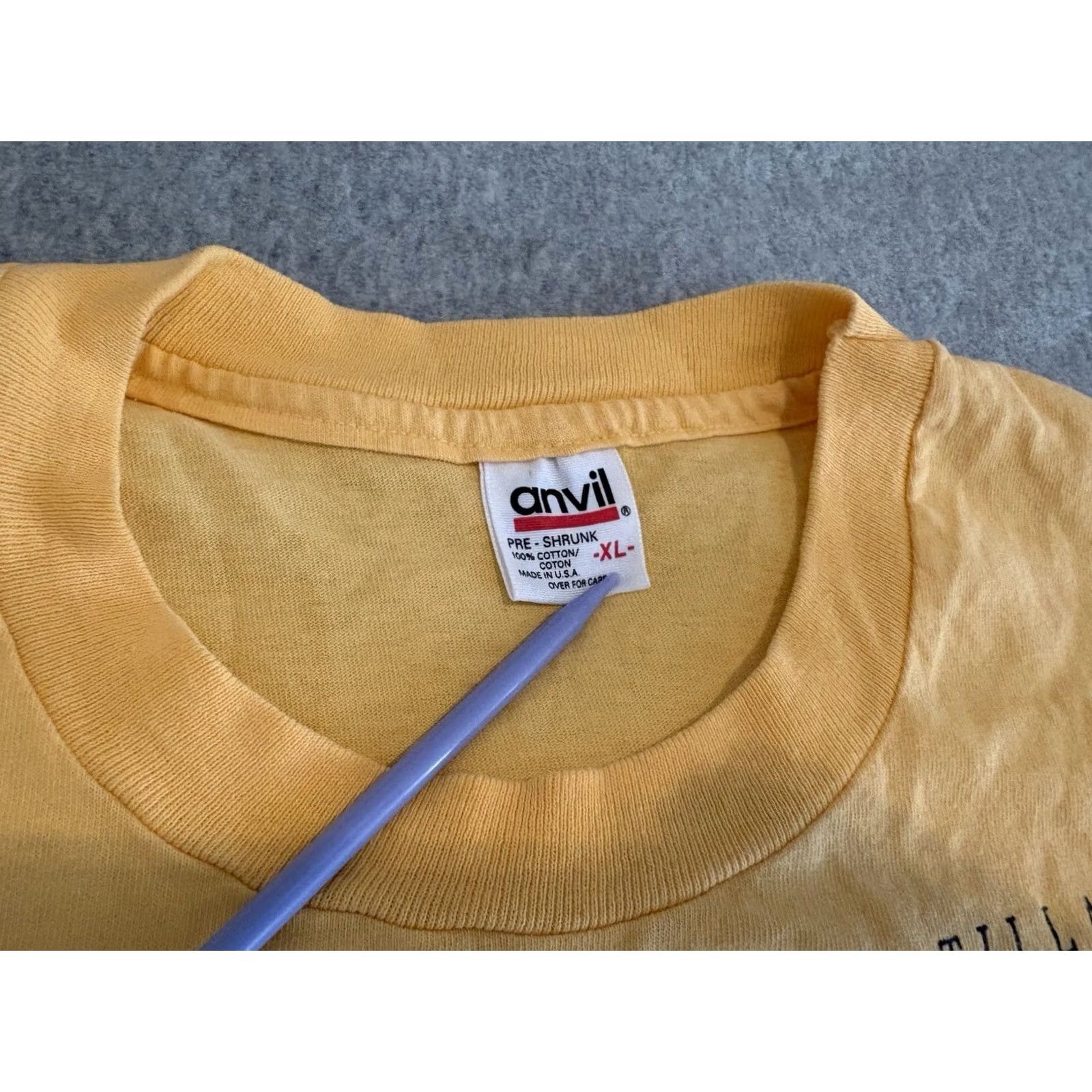 Anvil VINTAGE Tillamook Cow Shirt Yellow Anvil T-Shirt Crew Neck Short Sleeve Cotton Size XL Mens United States 1990s Graphic Print Single Stitch Size US XL / EU 56 / 4 - 4 Thumbnail