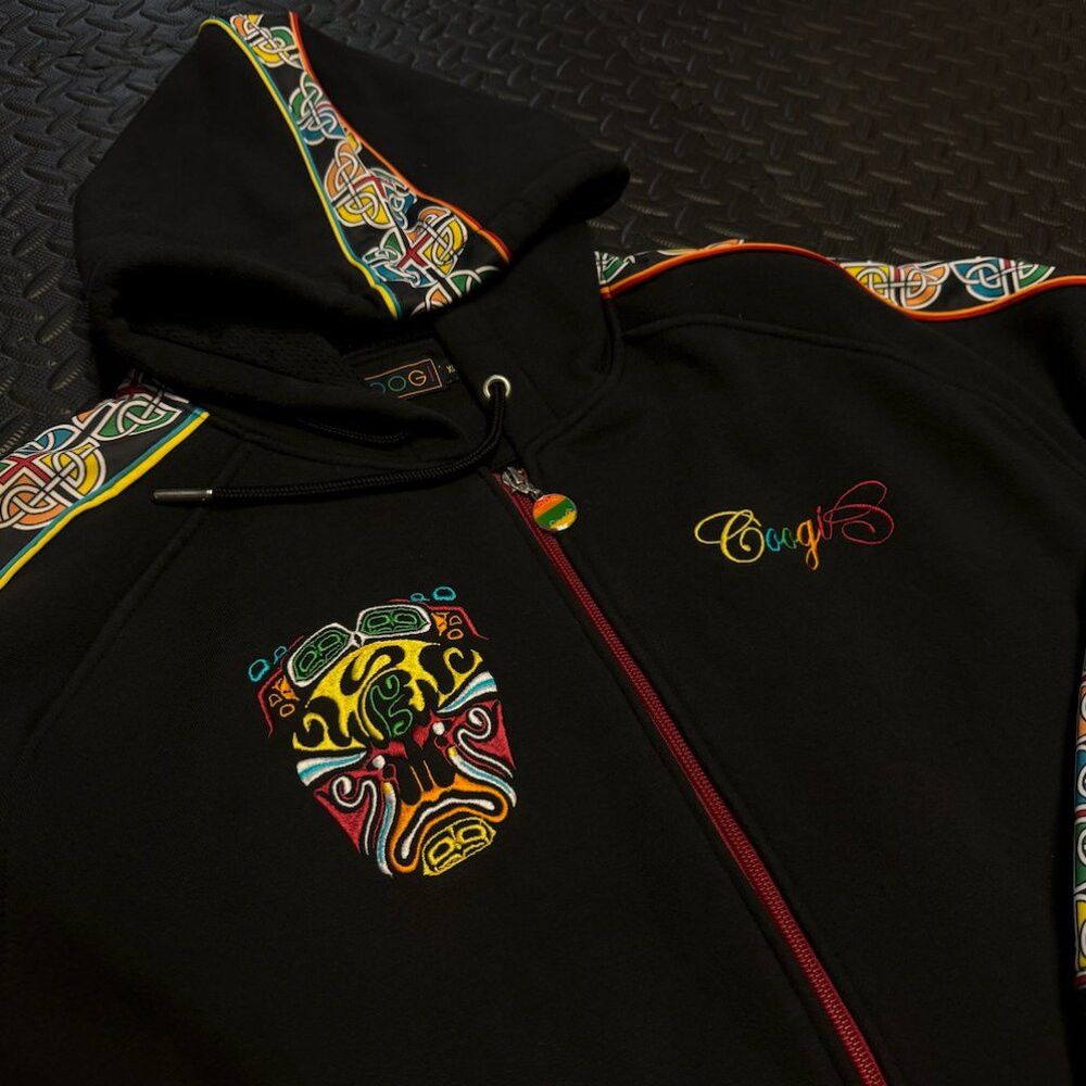 Coogi COOGI Heavyweight Embroided Zip-Up Hoodie (RARE) Size US XL / EU 56 / 4 - 1 Thumbnail