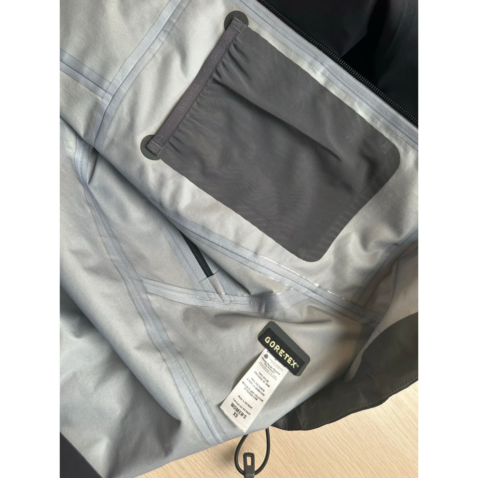 Patagonia Patagonia Gore-Tex Black Shell - Size XS - Mint Size XS / US 0-2 / IT 36-38 - 3 Thumbnail