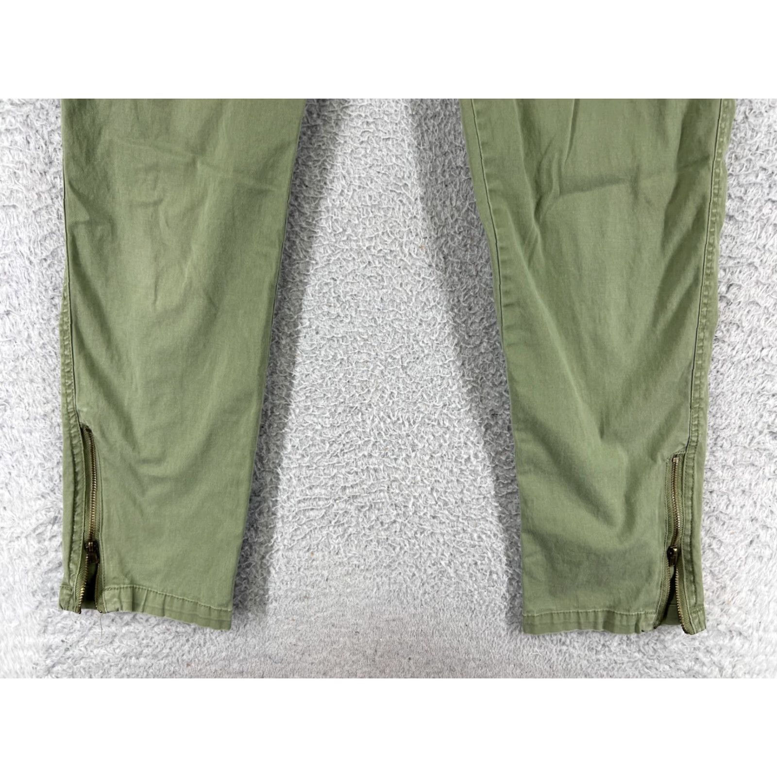 Vintage Cali 1850 Pants Womens Cargo Army Green Mid Rise Ankle Zip Cotton Blend 9 Tapered Pants Womens Green Cargo 9” rise Size 30" / US 8 / IT 44 - 5 Thumbnail