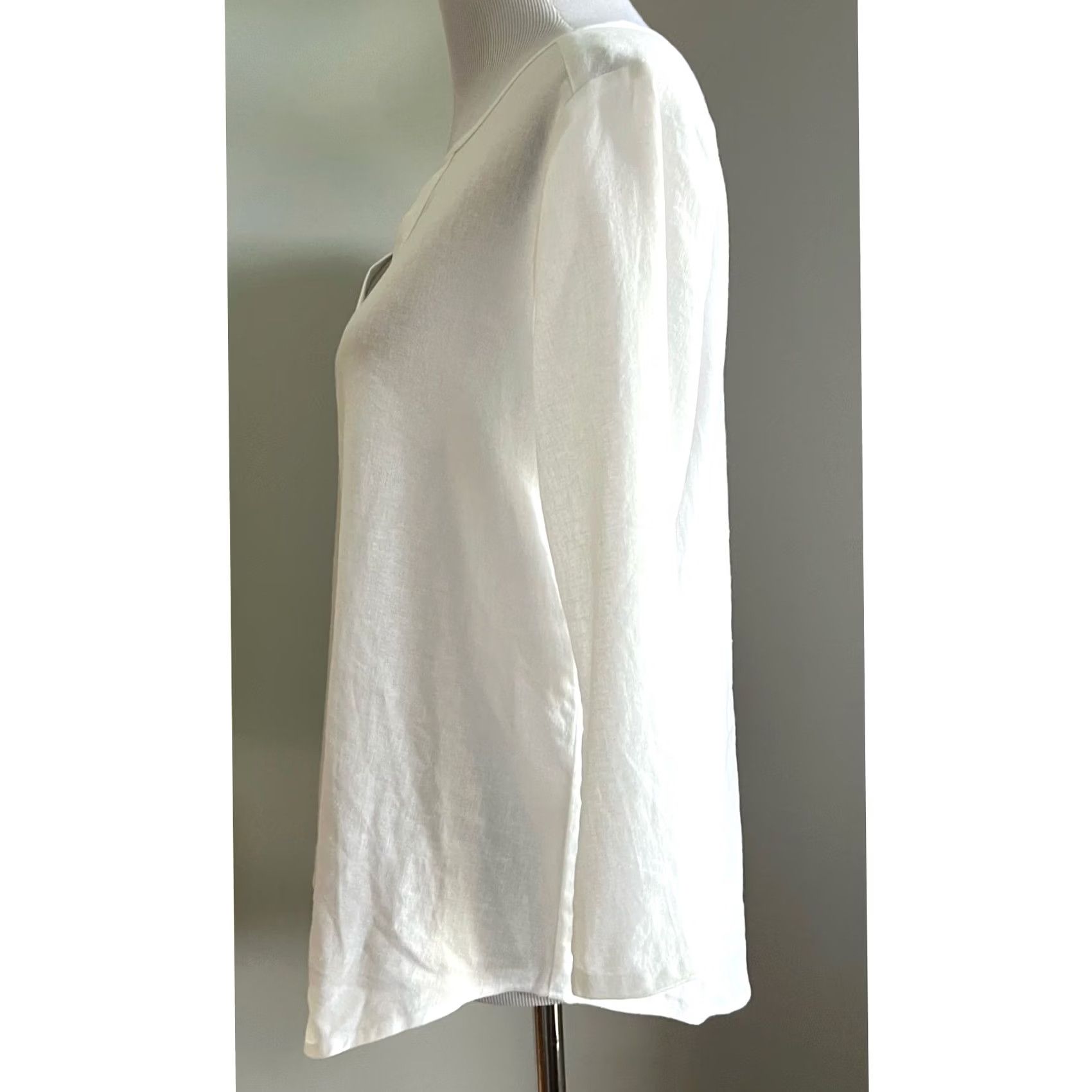 Van Heusen VINTAGE Van Heusen Linen Blend Blouse Tunic Shirt Women M White Lightweight 3/4 Sleeve Beach Coastal Resort Preppy Size M / US 6-8 / IT 42-44 - 3 Thumbnail