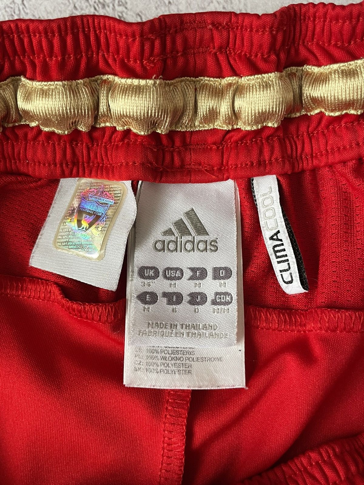 Vintage Adidas Liverpool 2010/2012 Home Football Shorts Retro Size US 34 / EU 50 - 6 Thumbnail