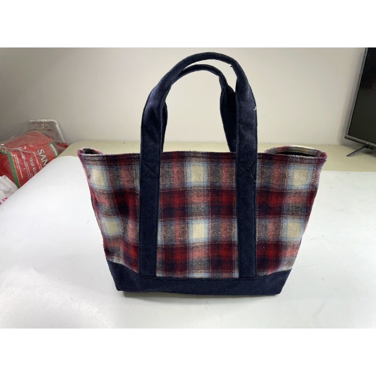 Pendleton VINTAGE Gap + Pendleton Blue Red Multi Plaid Wool Tote Shopping Bag Unisex Size ONE SIZE - 2 Thumbnail