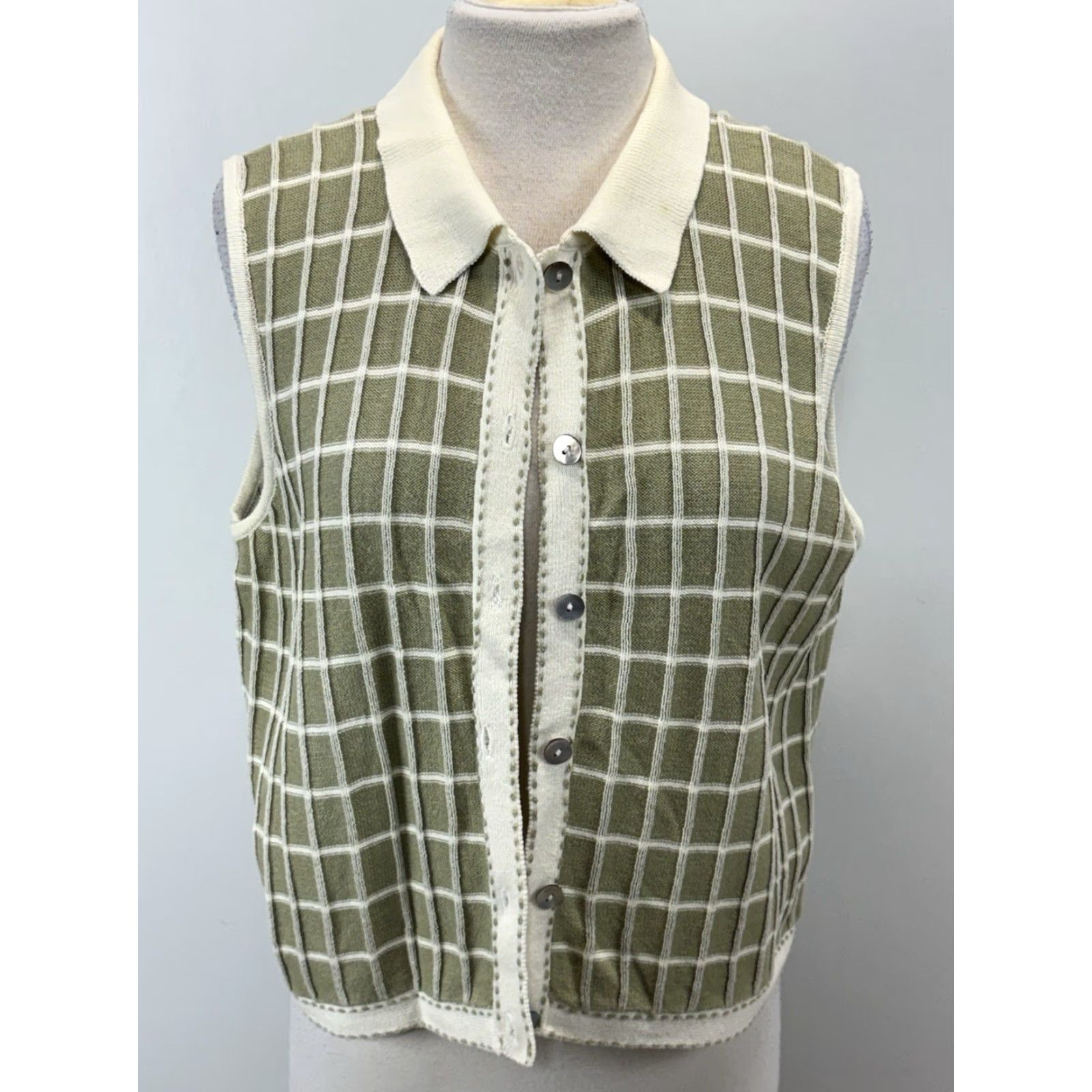 Vintage VINTAGE Liz Sport Sweater Vest Women’s Petite L Green Check College Soft Girl Indie 90s Cottage Core Knit Collared Sleeveless Cotton Vest Womens Size L / US 10 / IT 46 - 7 Thumbnail