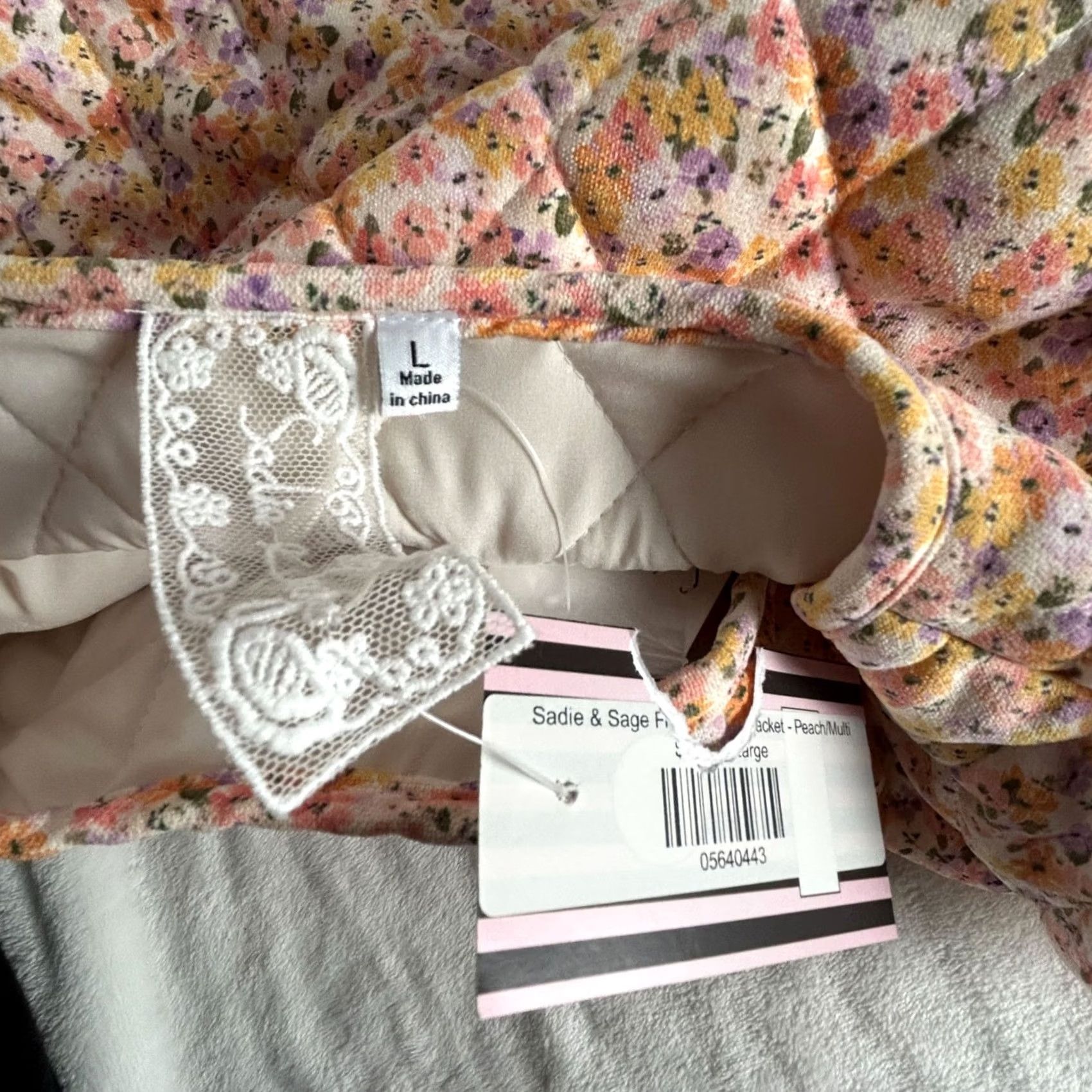 Vintage Sadie & Sage Womens Floral Quilted Jacket Large Peach Button Front Pockets New Size L / US 10 / IT 46 - 3 Thumbnail