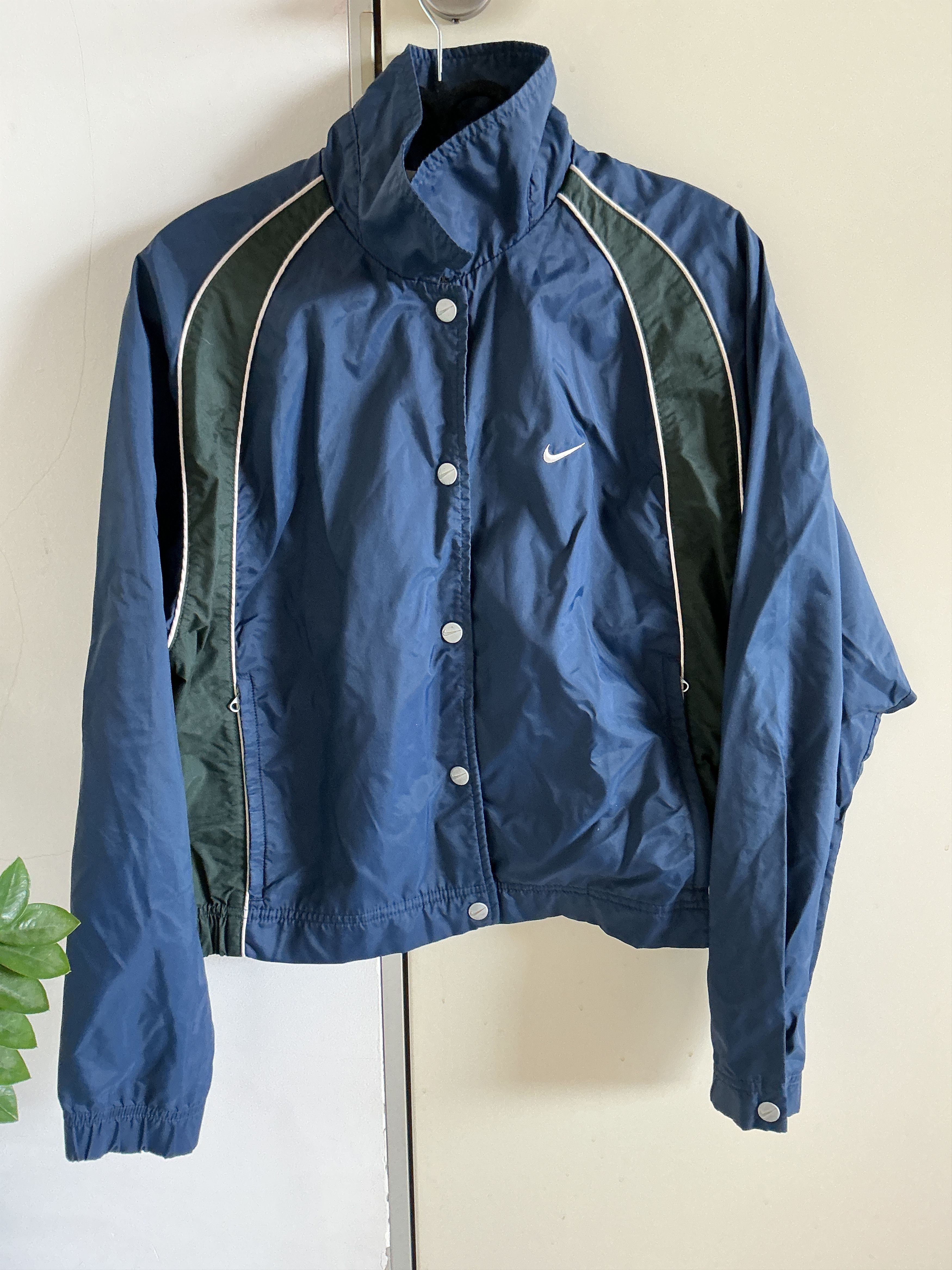 Nike Nike Vintage Thailand Windbreaker -S–Snap Buttons, 90s Style Size S / US 4 / IT 40 - 1 Thumbnail