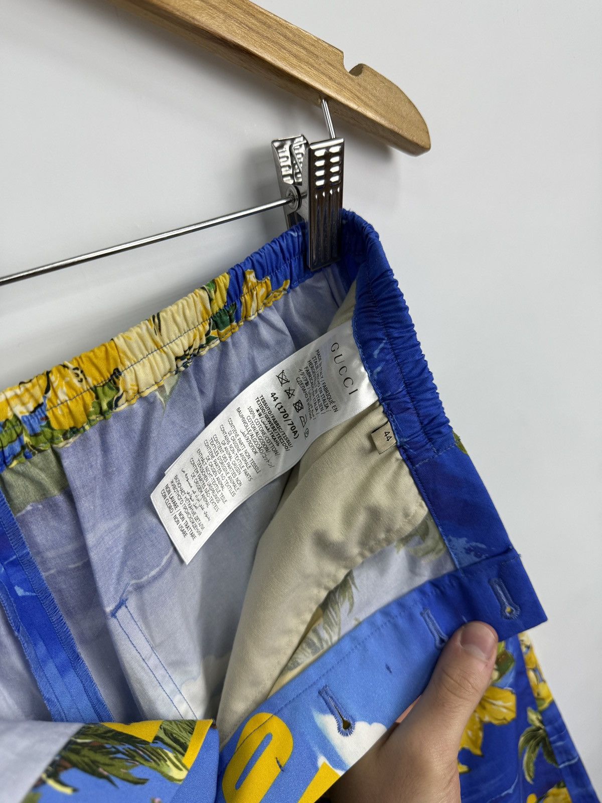 Gucci 🇮🇹 Gucci Souvenir From Los Angelis Swim High Waisted Shorts Size US 30 / EU 46 - 11 Thumbnail