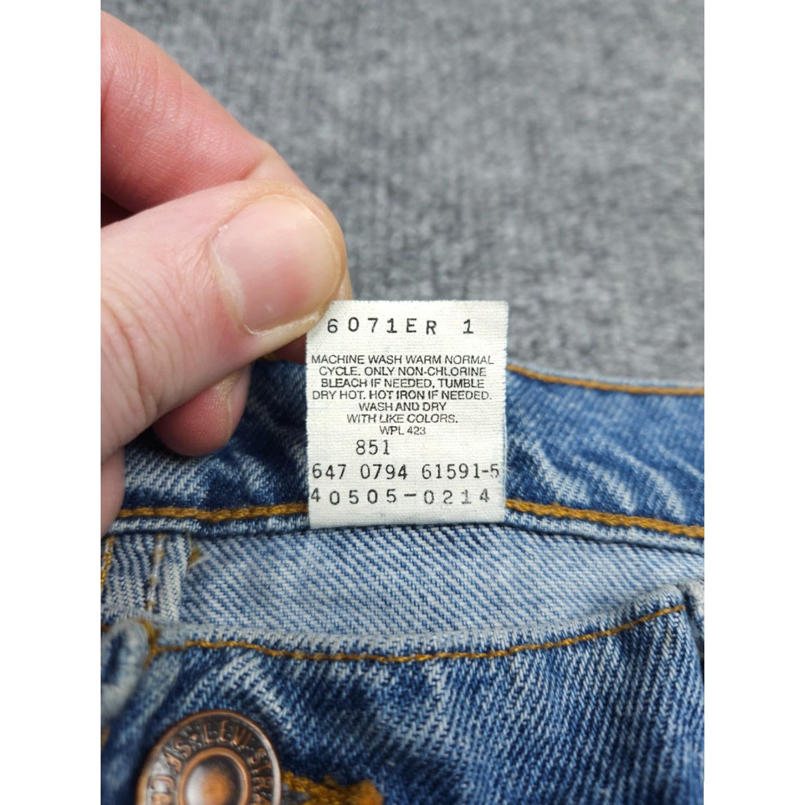 Levi's VINTAGE Levi's 505 Jeans Men's 40x30 Orange Tab Straight 38x30 90s Denim Cotton Regular Jeans Mens Size US 38 / EU 54 - 7 Thumbnail