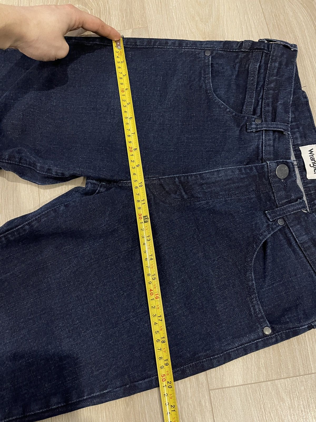 Wrangler Wrangler jeans blue denim W33 Size US 33 - 11 Thumbnail