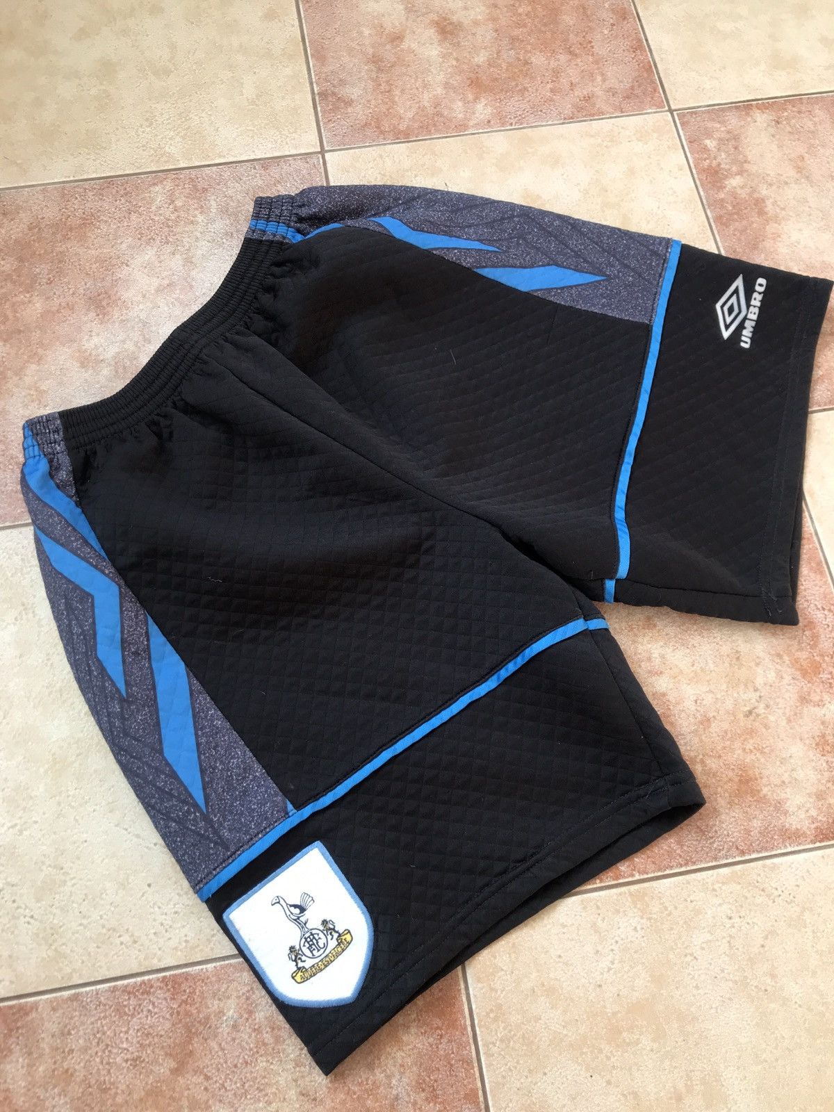 Umbro × Vintage Vintage Tottenham Hotspur 1993-1995 Soccer Shorts Jersey Size US 32 / EU 48 - 3 Thumbnail