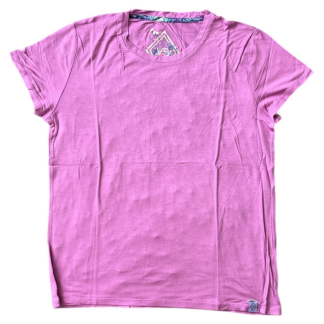 Vera Bradley VERA BRADLEY Light Rose Violet Essential Tee w/ Tags, M Size M / US 6-8 / IT 42-44 - 1 Thumbnail
