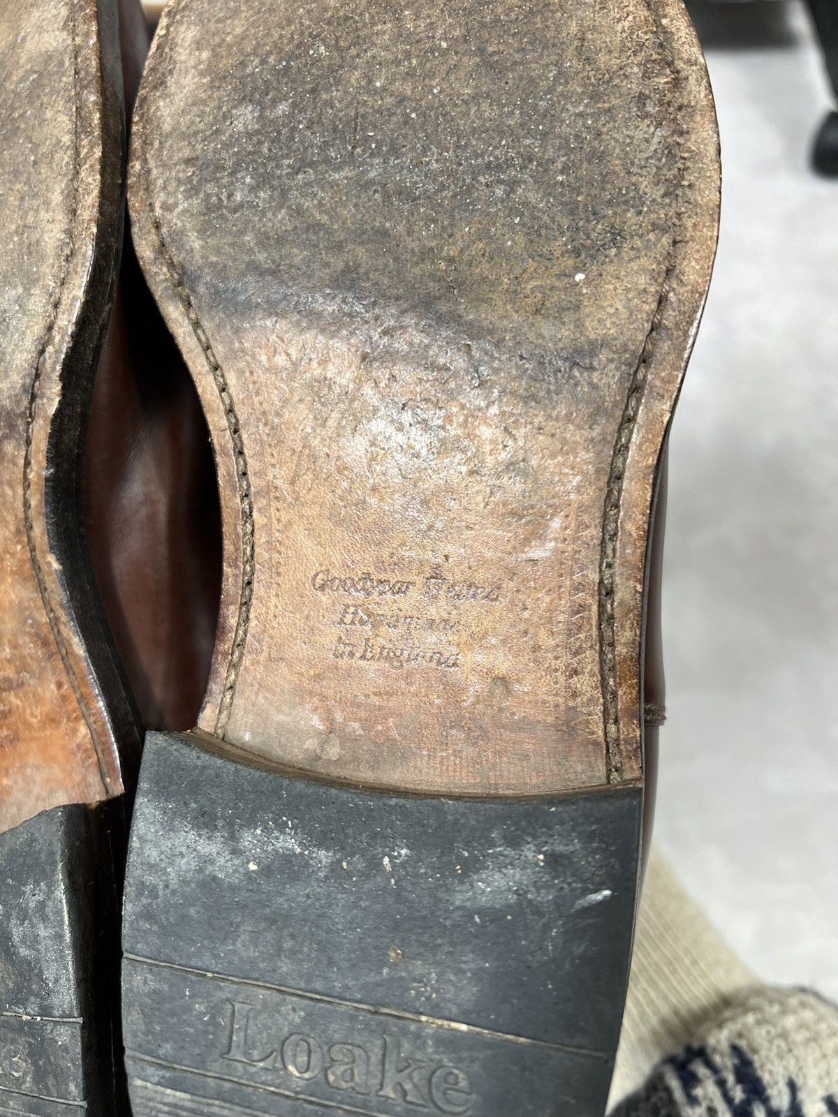 Vintage Vintage Loake Leather Chelsea Boot Size US 9 / EU 42 - 11 Thumbnail