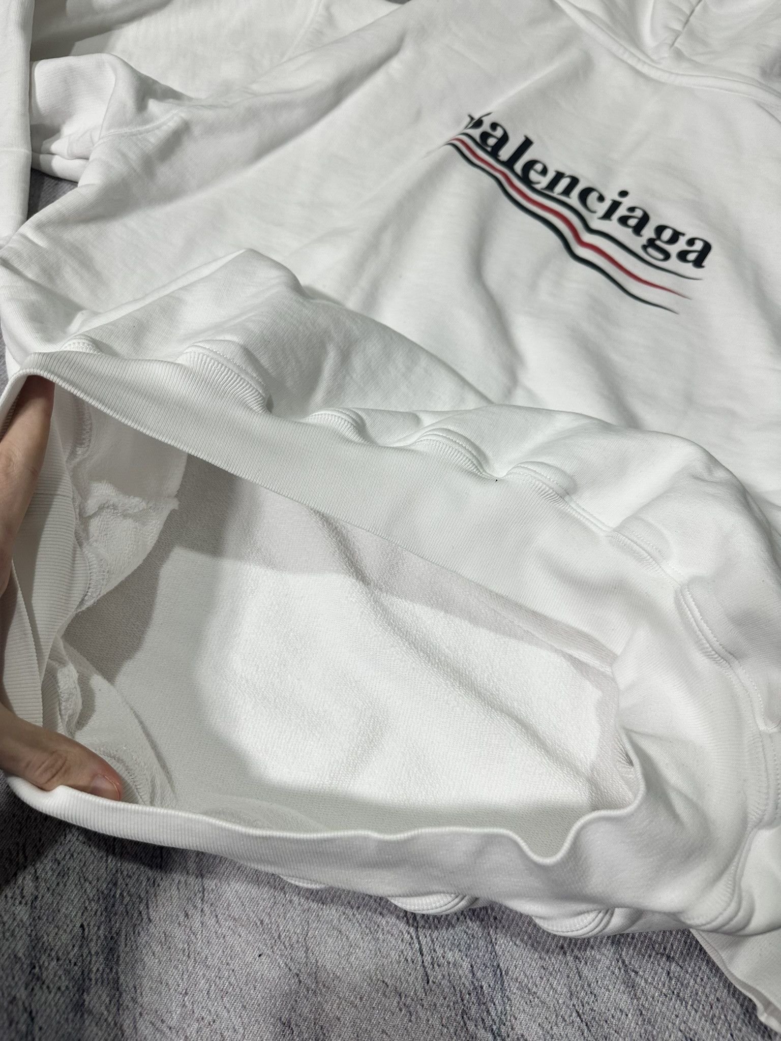 Balenciaga Balenciaga Sweatshirt Political Logo Print White Hoodie Size XS / US 0-2 / IT 36-38 - 8 Thumbnail