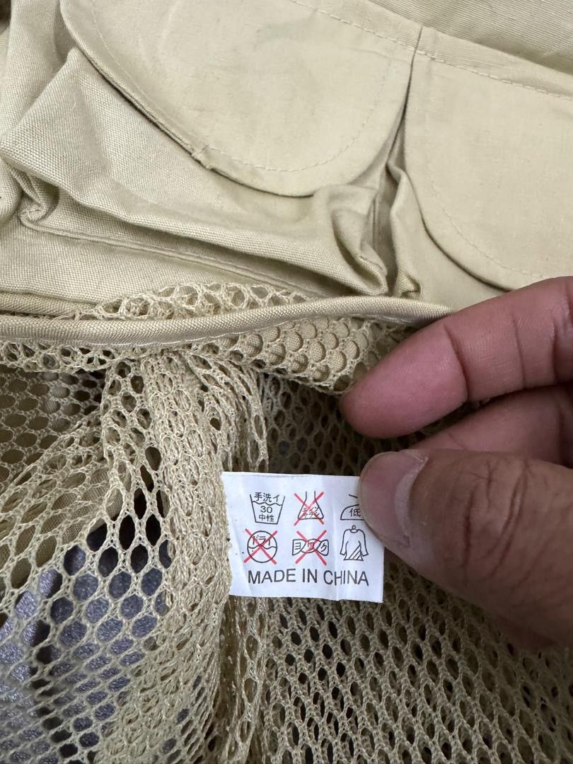 Vintage Gold Feeling multi-pocket tactical fishing vest Size US XL / EU 56 / 4 - 4 Thumbnail