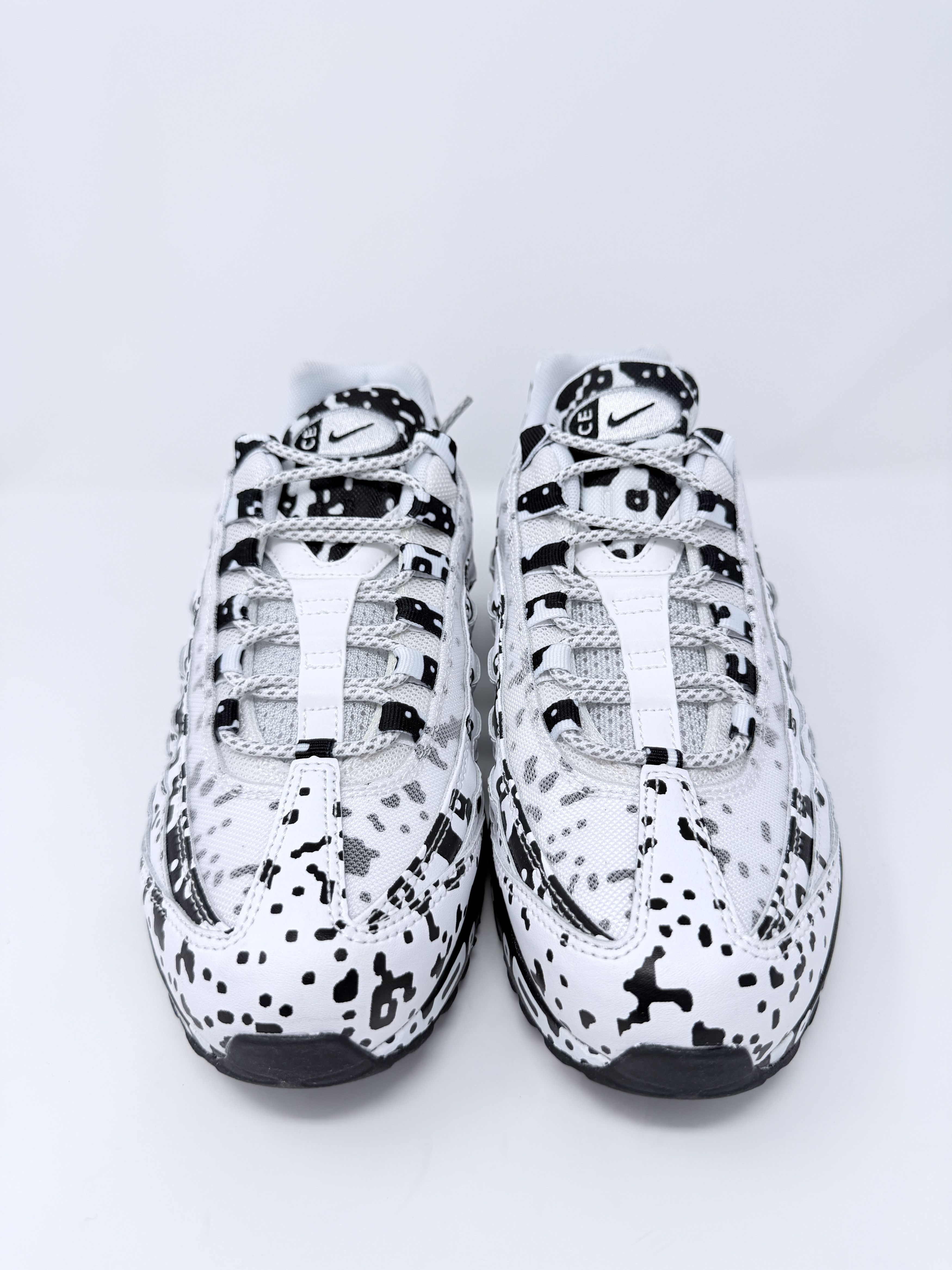 Cav Empt × Nike Cav Empt Air Max 95 White Black Digi Camo Size US 9 / EU 42 - 5 Thumbnail