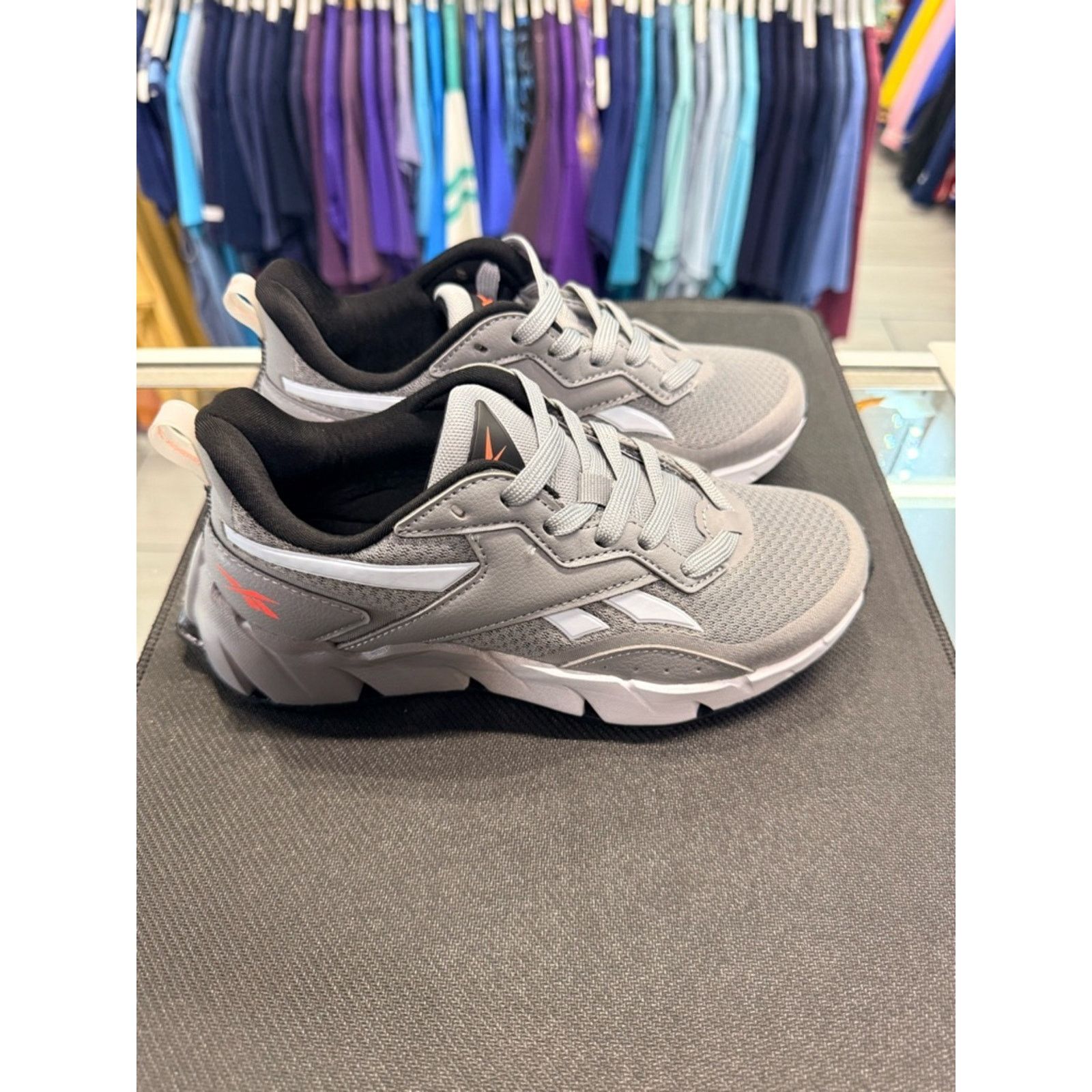 Reebok Reebok Zig Dynamica Youth Running Sneakers Size US 5 / EU 37 - 4 Thumbnail