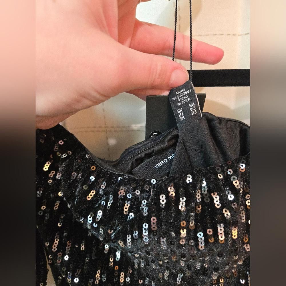 Designer Vero Moda Sequin Crop Top Size XS / US 0-2 / IT 36-38 - 4 Thumbnail
