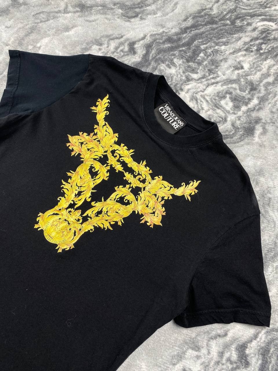 Versace Versace Jeans Couture Baroque Big Logo T-Shirt Men Size M Size US M / EU 48-50 / 2 - 2 Thumbnail