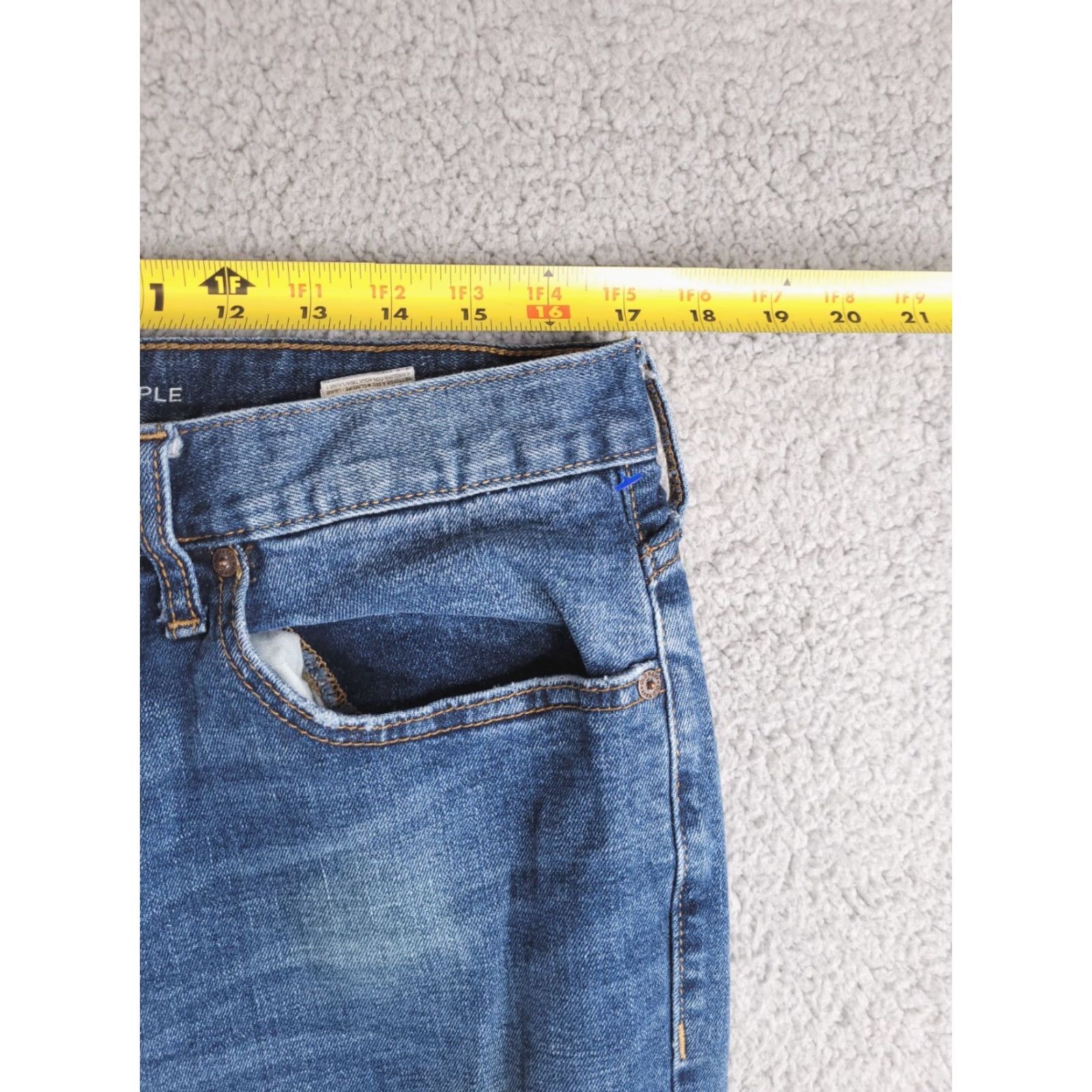 Old Navy Old Navy Jeans Mens 34x33 Blue Straight Fit Medium Wash Size US 34 / EU 50 - 7 Thumbnail