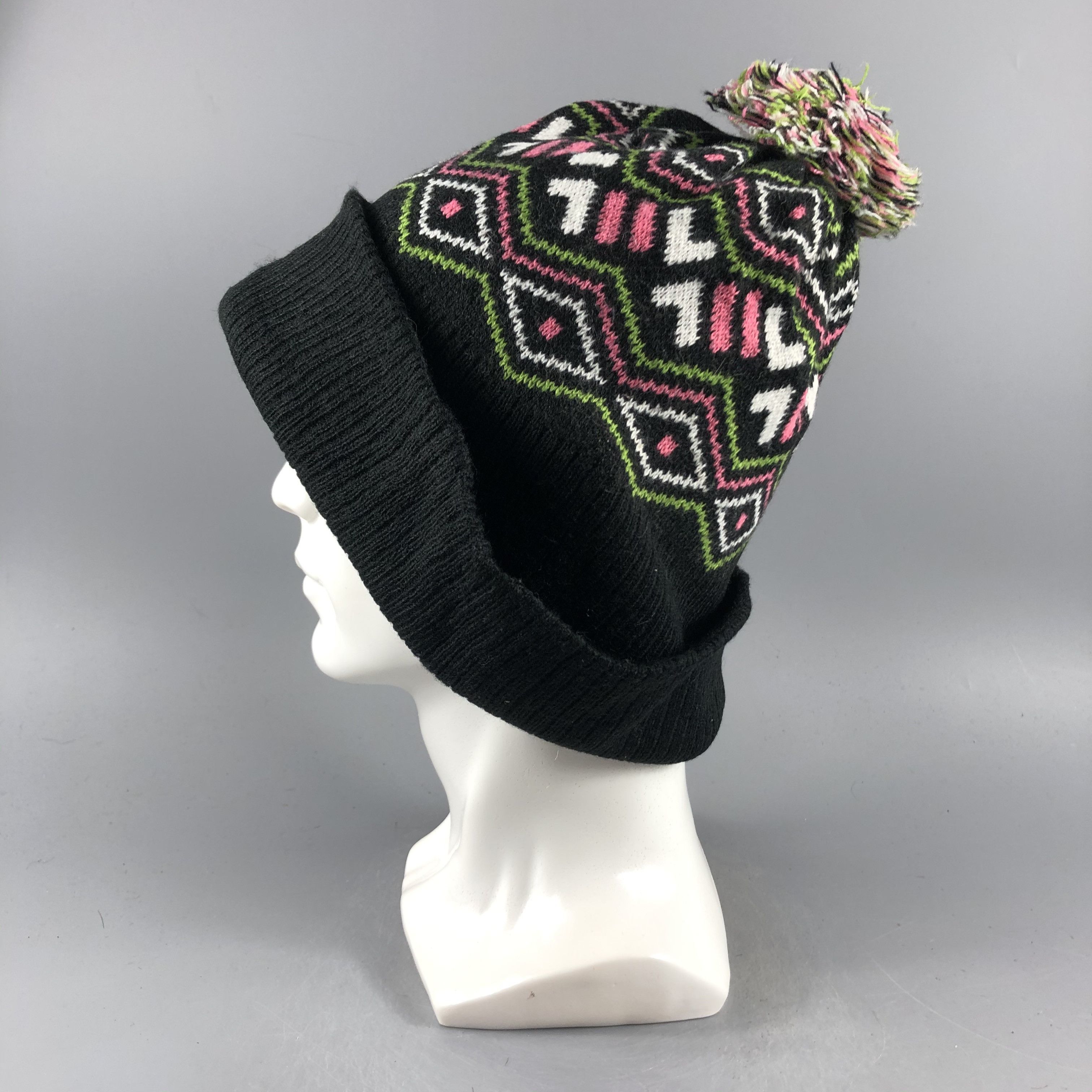 Fila × Vintage Fila Fisherman Beanie Snow Hat Snow Cap -D450 Size ONE SIZE - 1 Thumbnail